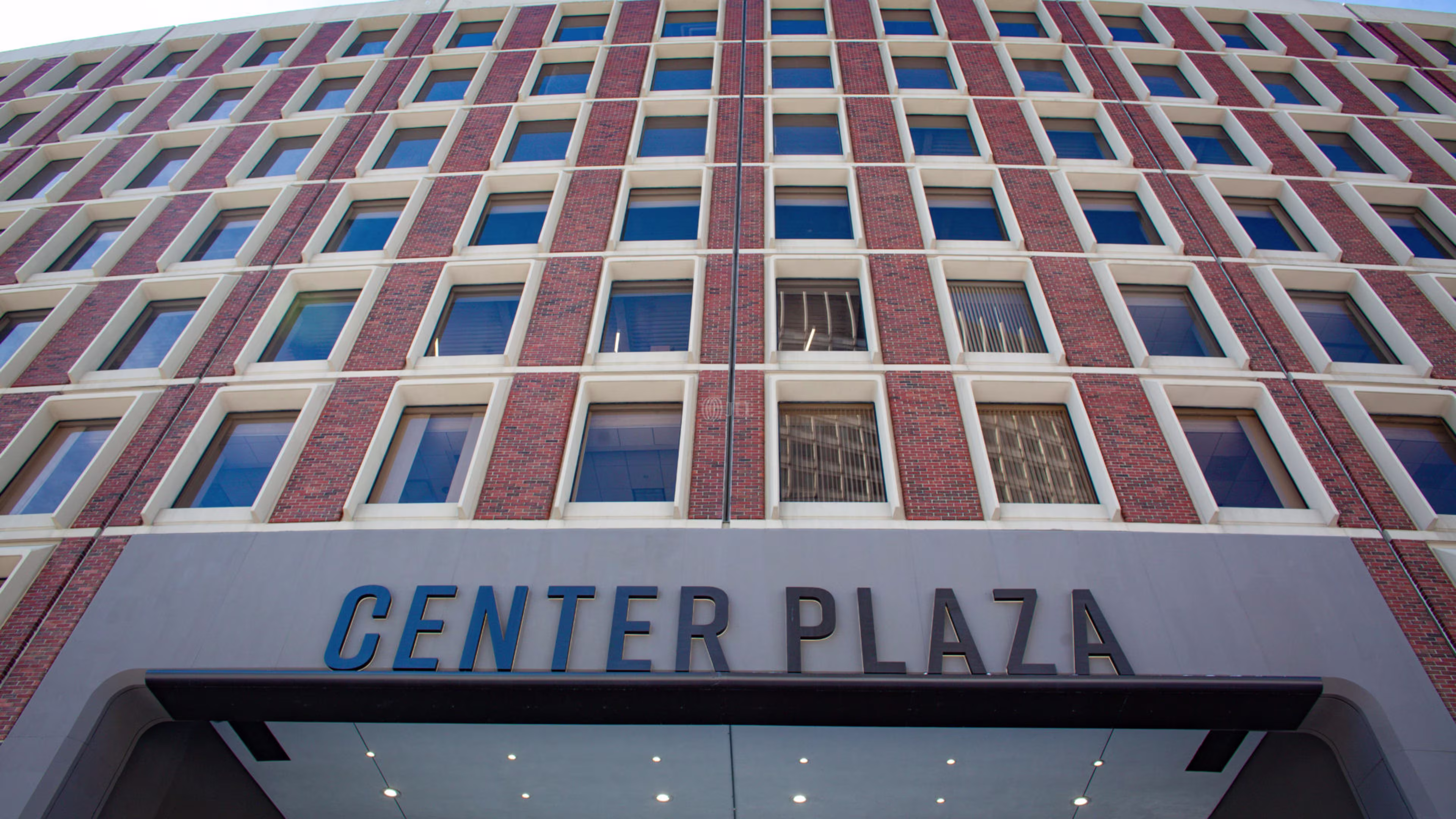 3 Center Plz