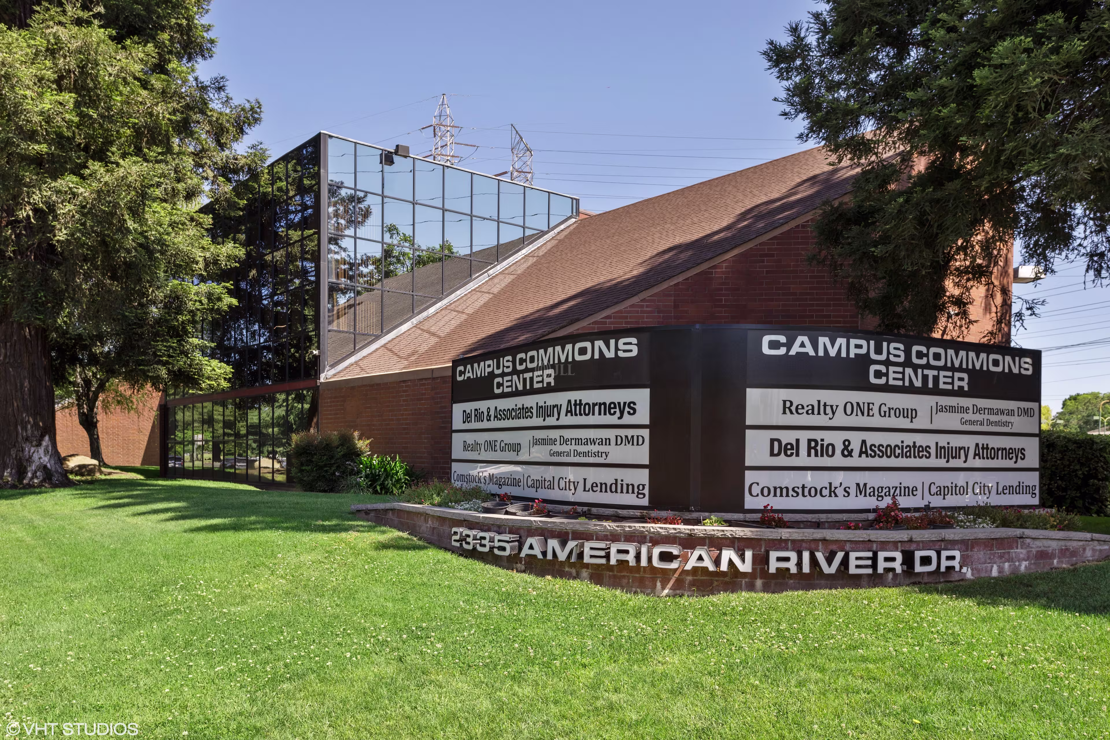 2335 American River Dr
