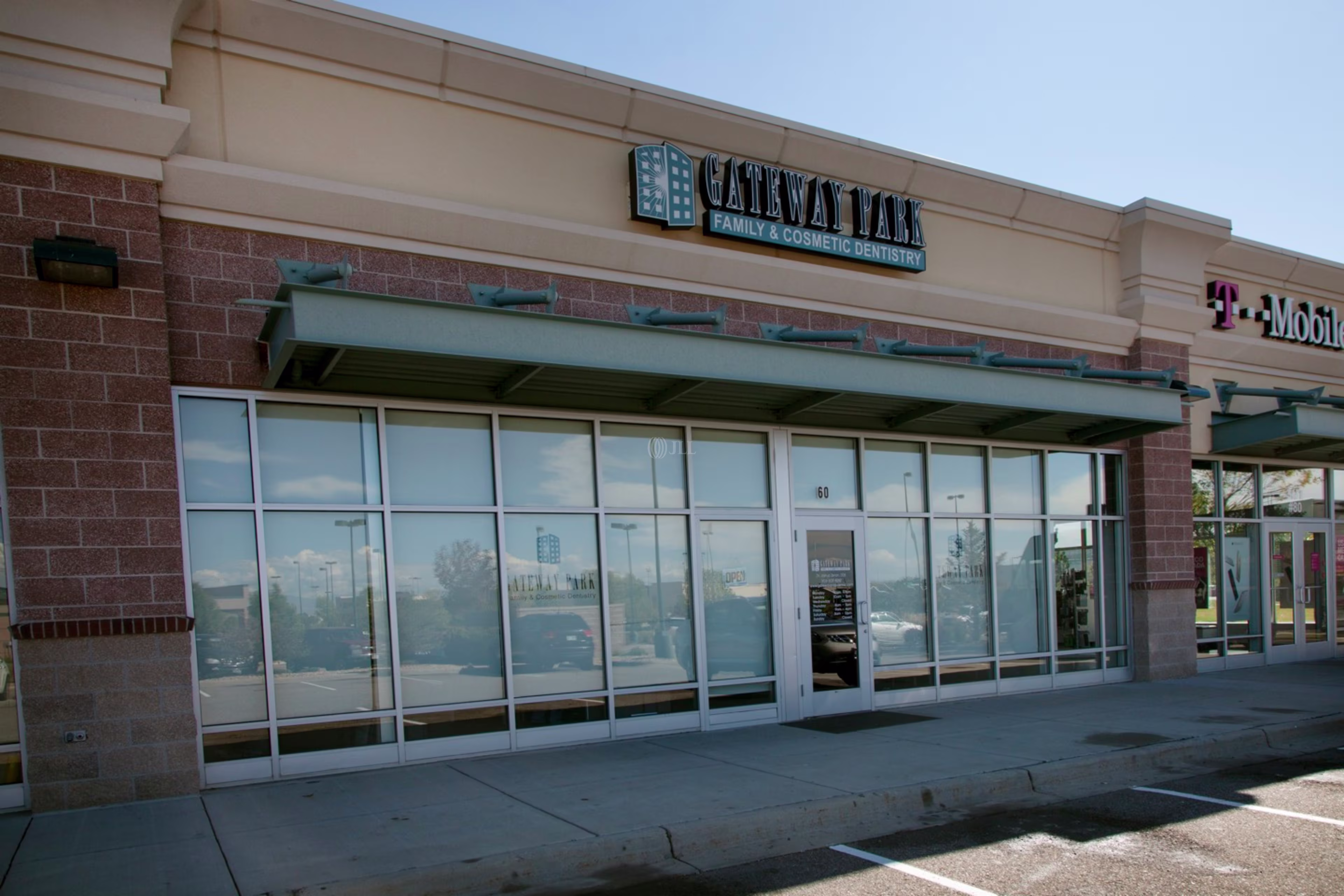 3471-3511 N Salida Ct