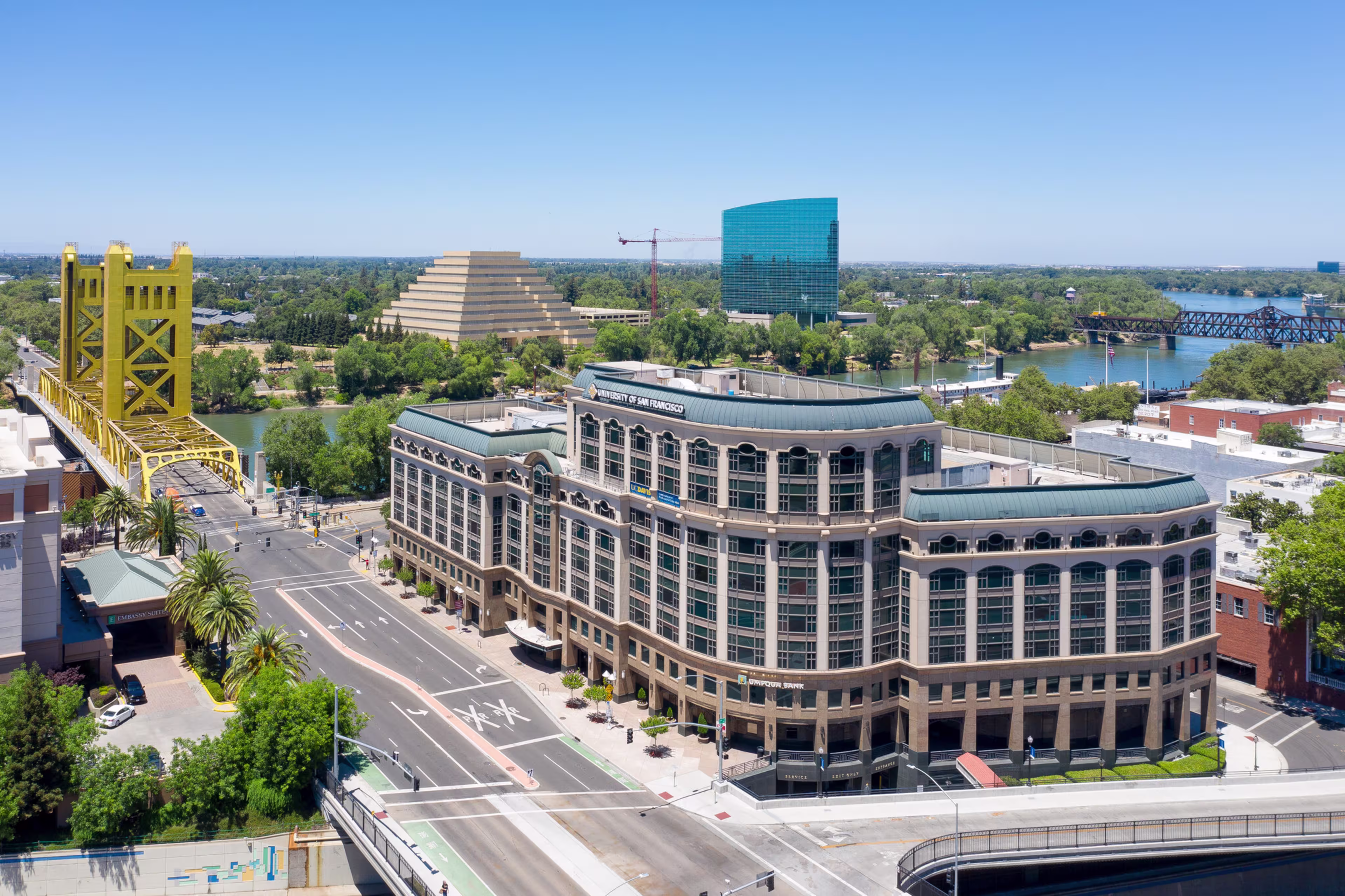 1 Capitol Mall