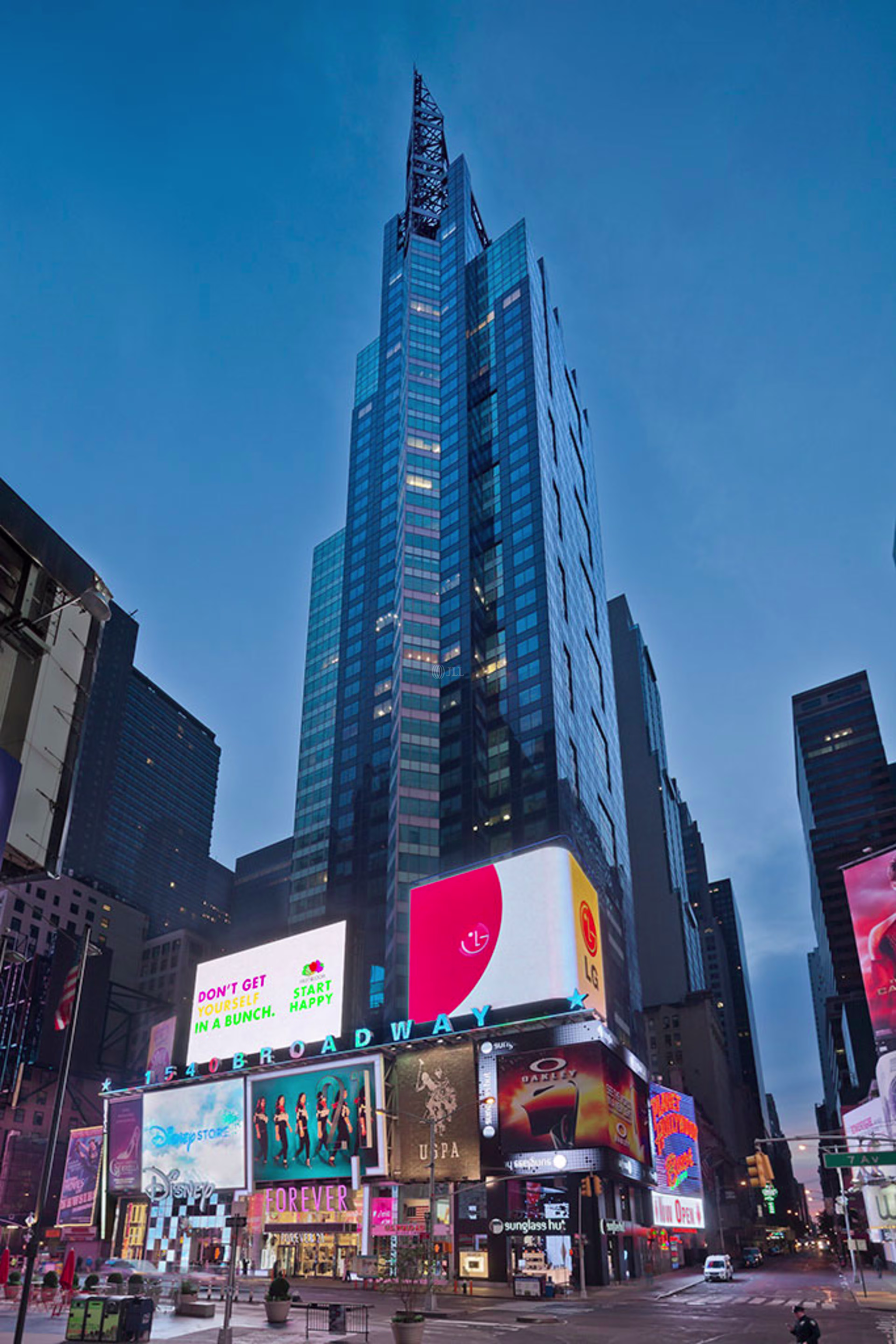 1540 Broadway