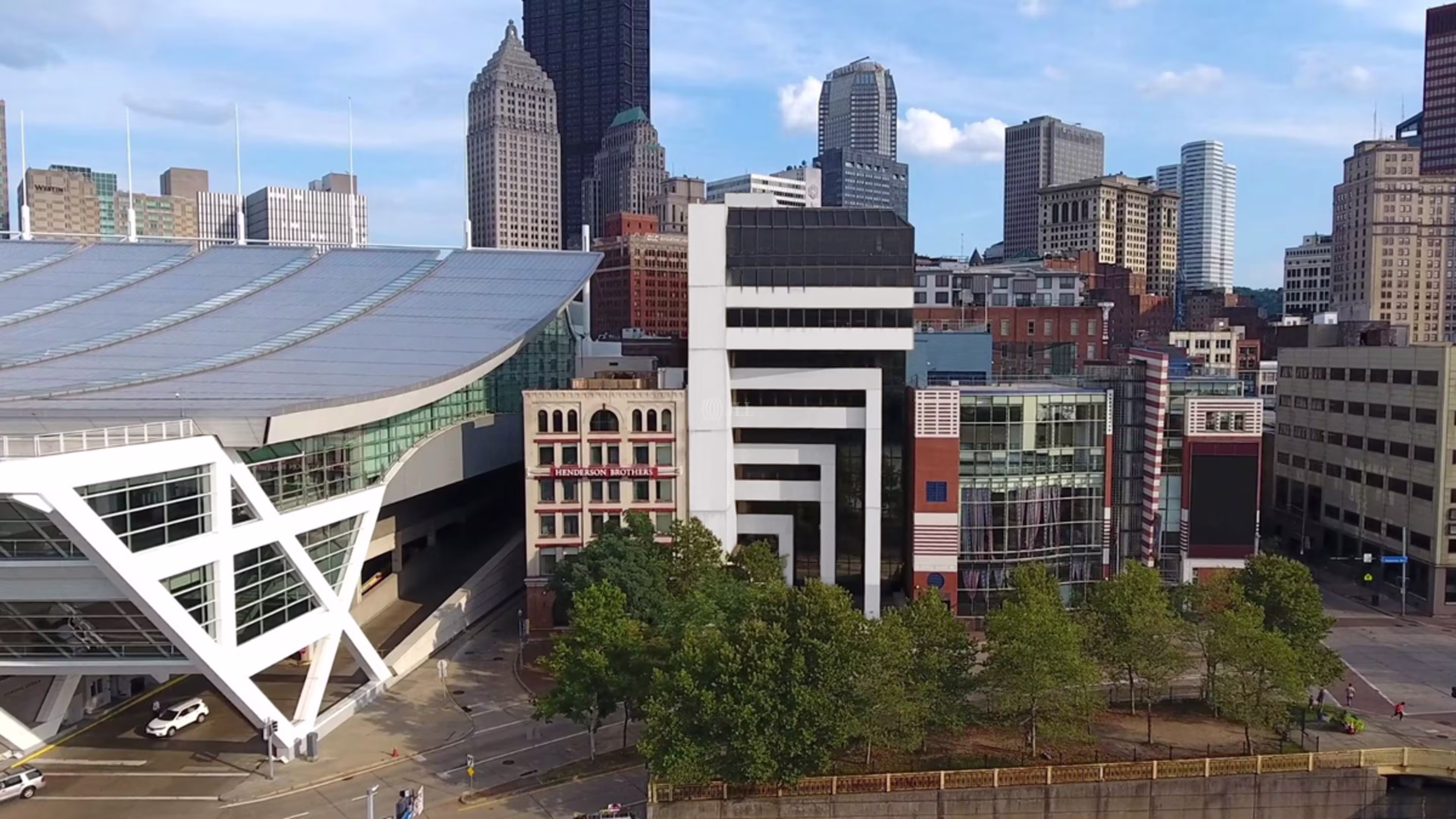 912 Fort Duquesne Blvd