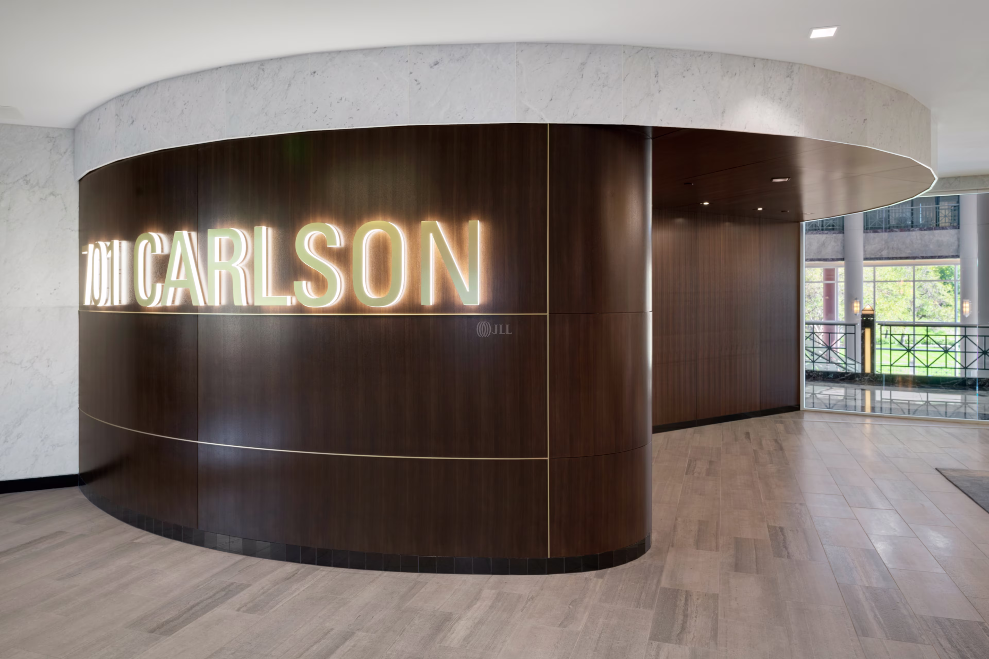 701 Carlson Pkwy