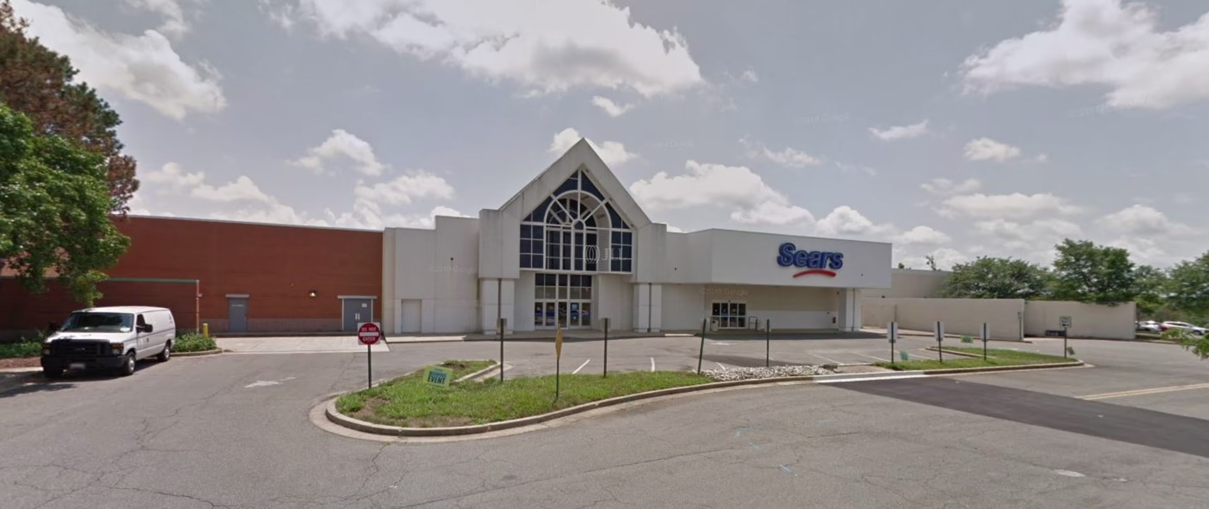 11170 Mall Cir