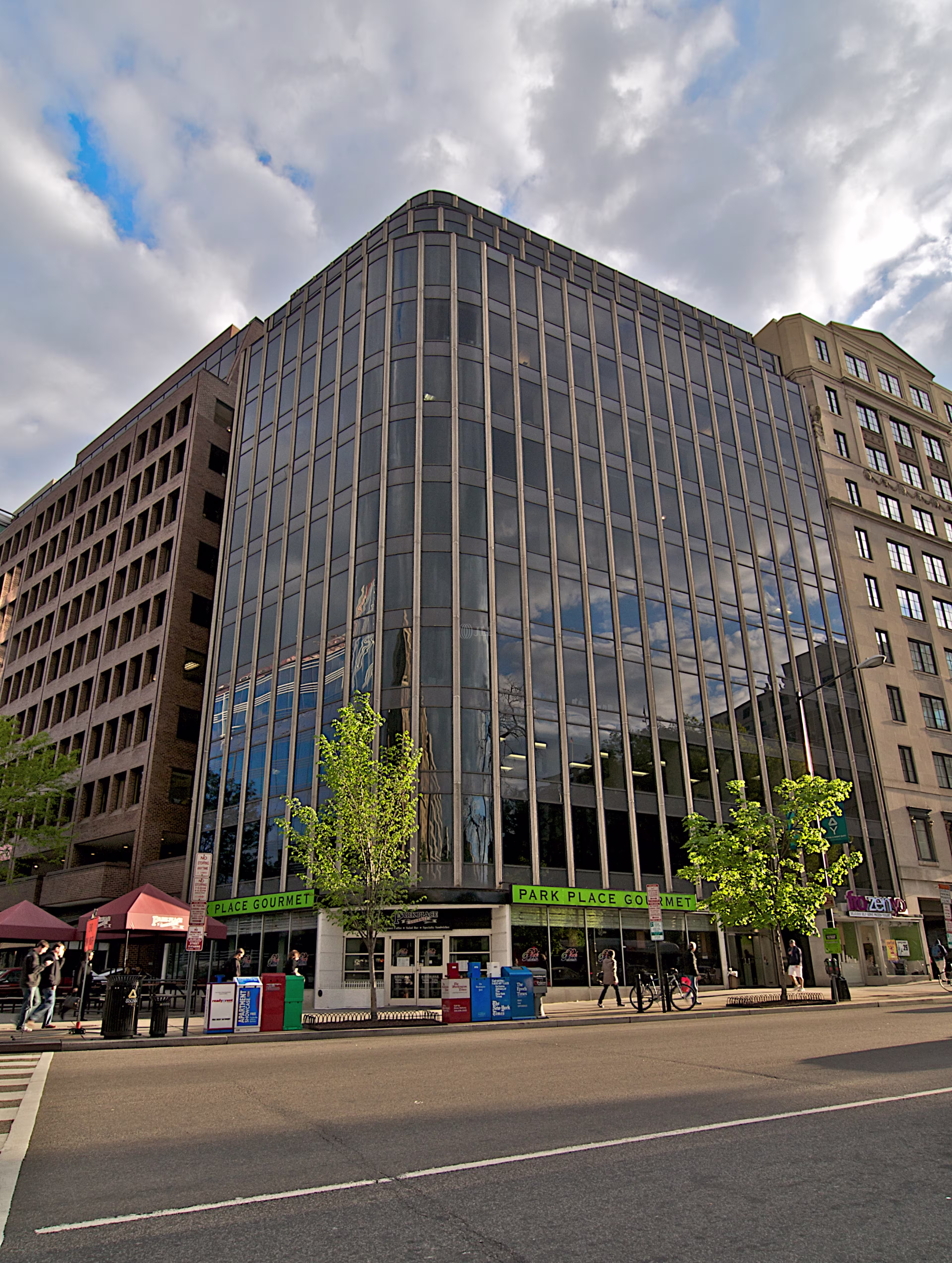 1634 I St NW