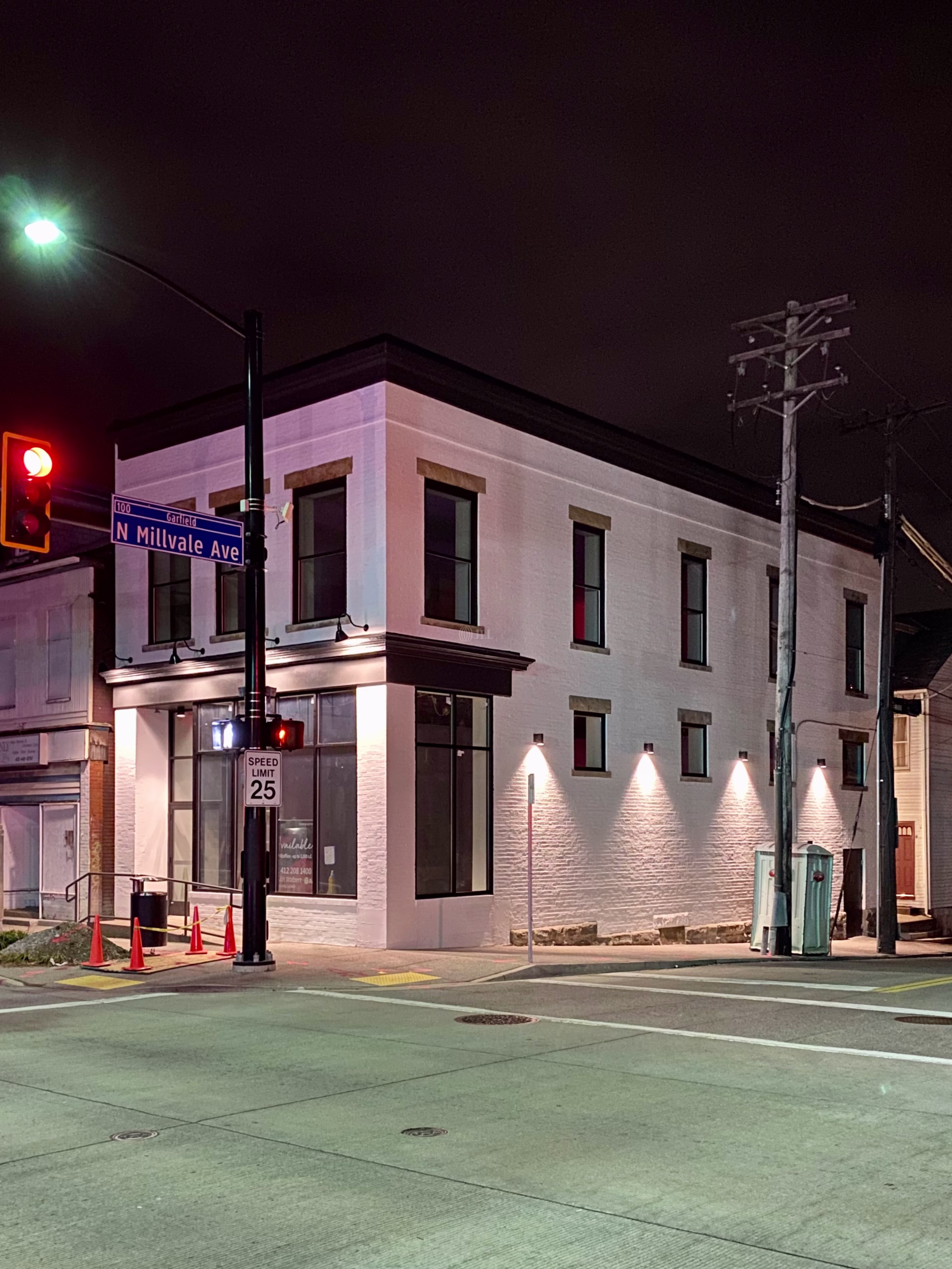 4827 Penn Ave