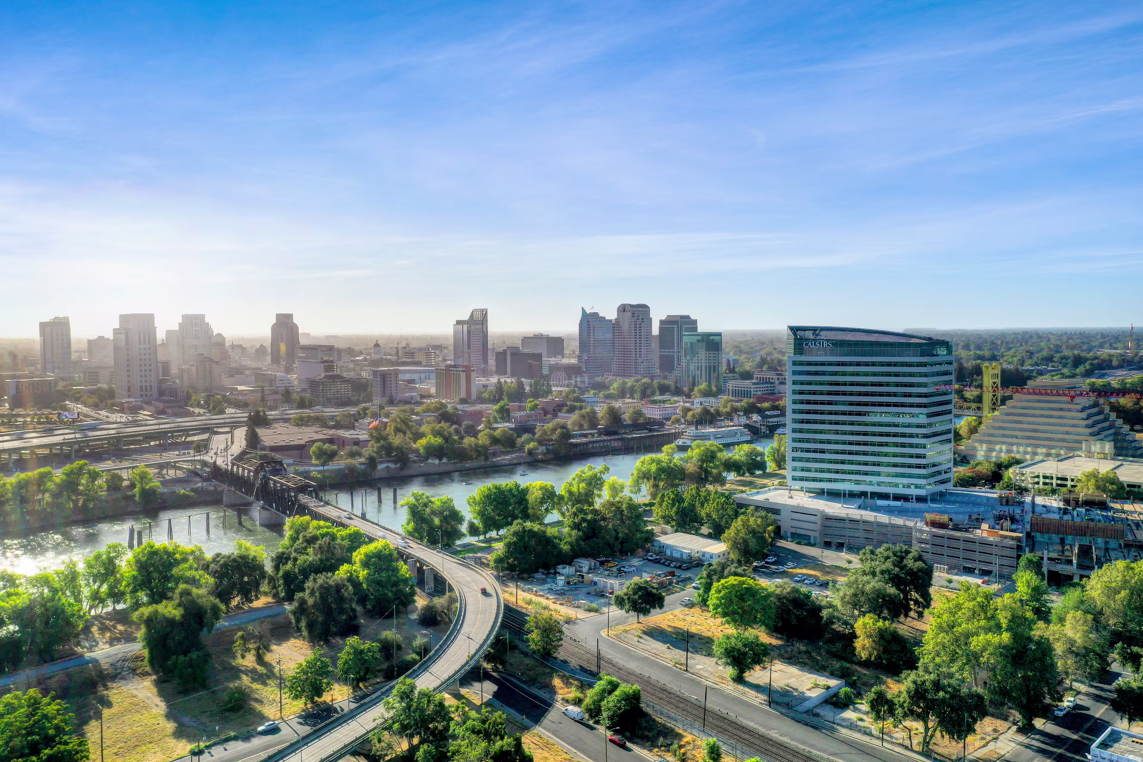 100 Waterfront Pl