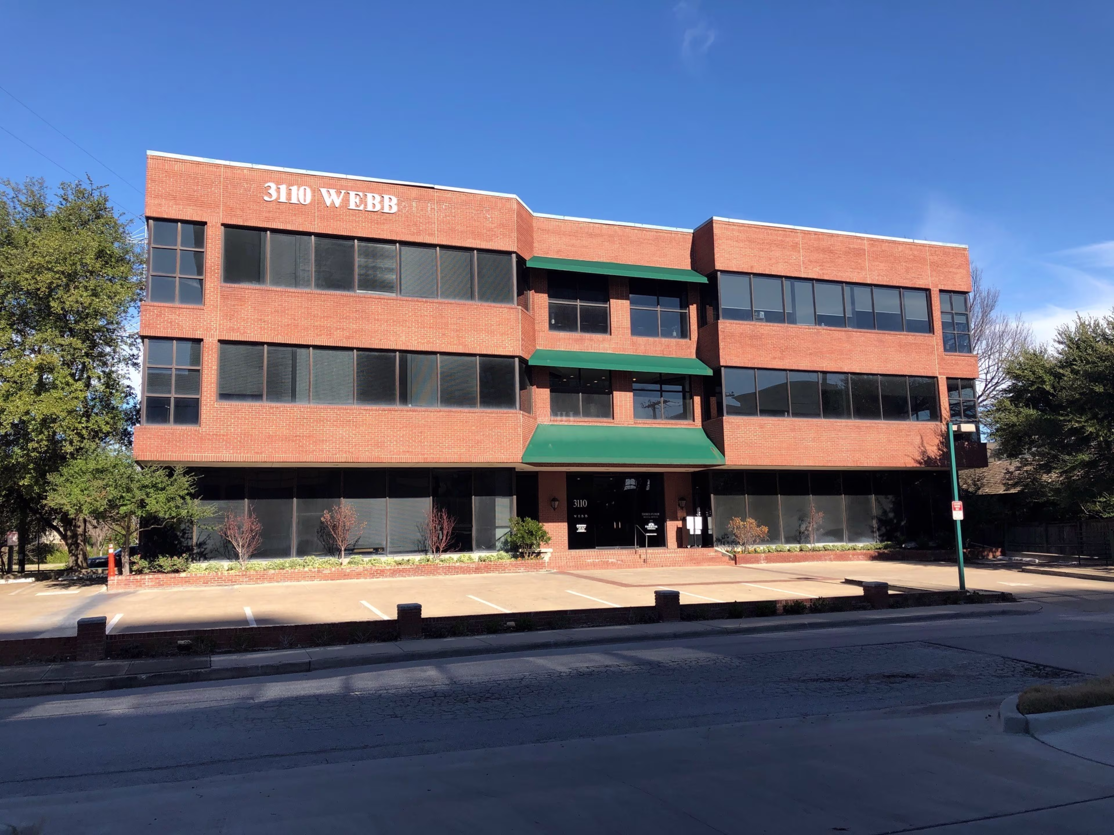 3110 Webb Ave