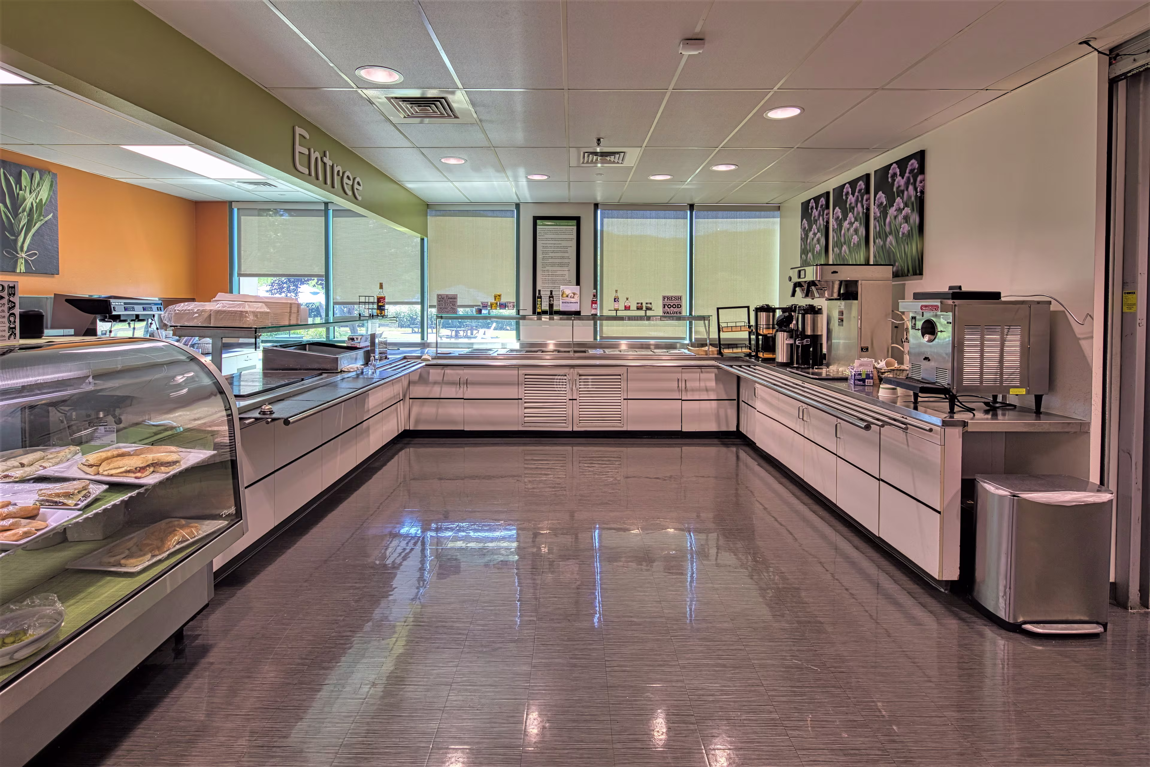111 McInnis Pkwy