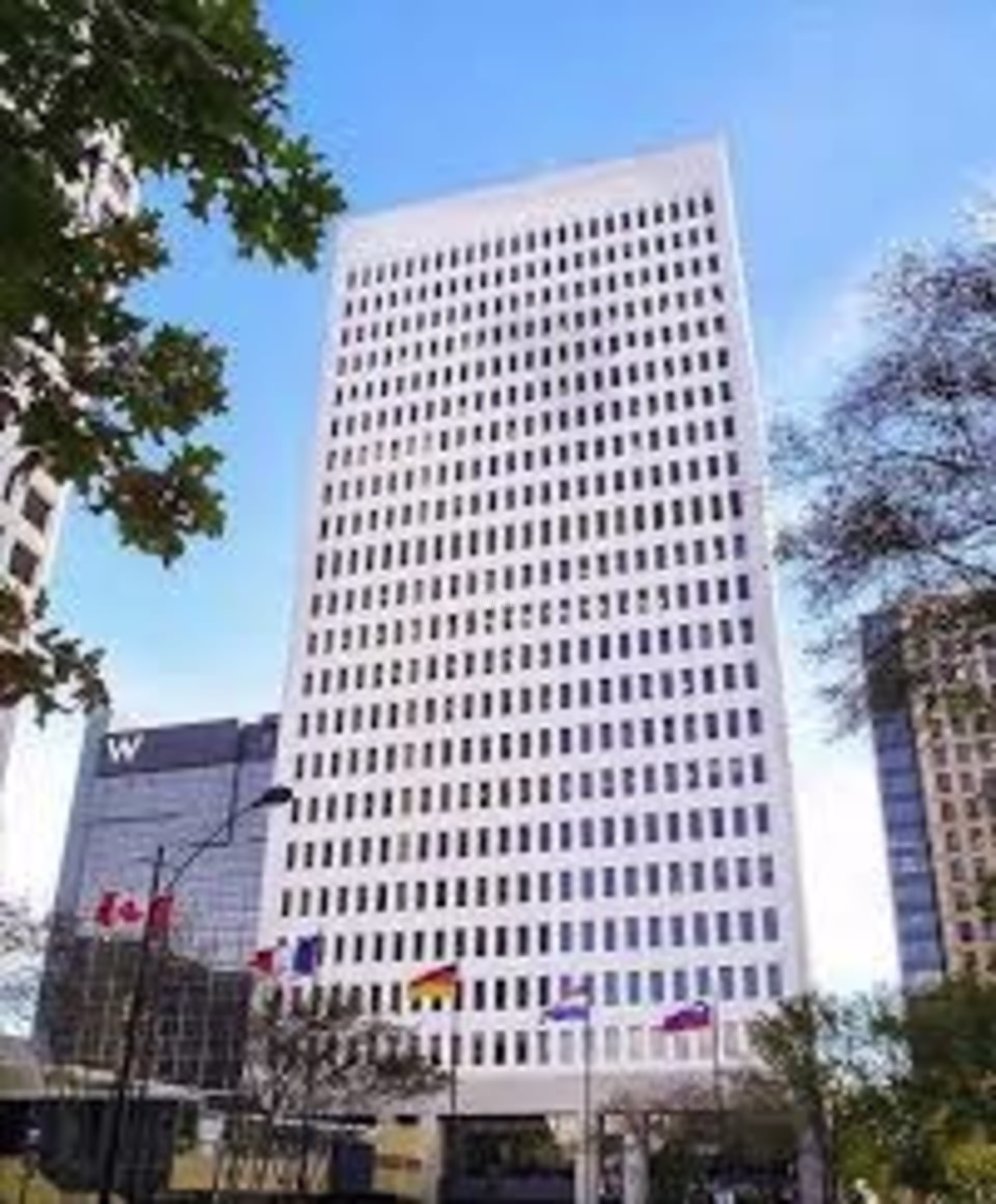 1175 Peachtree St NE