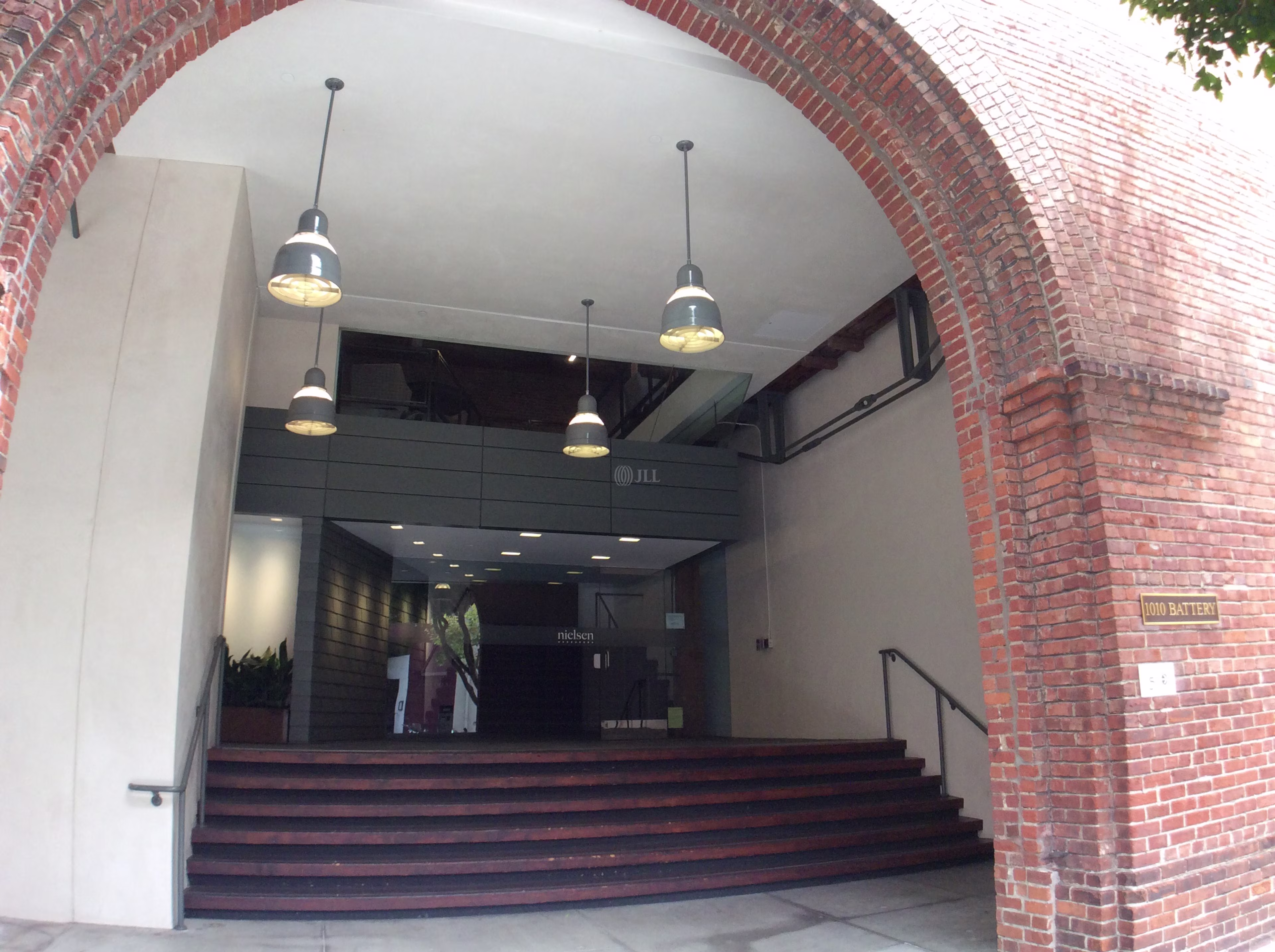 1001 Front St