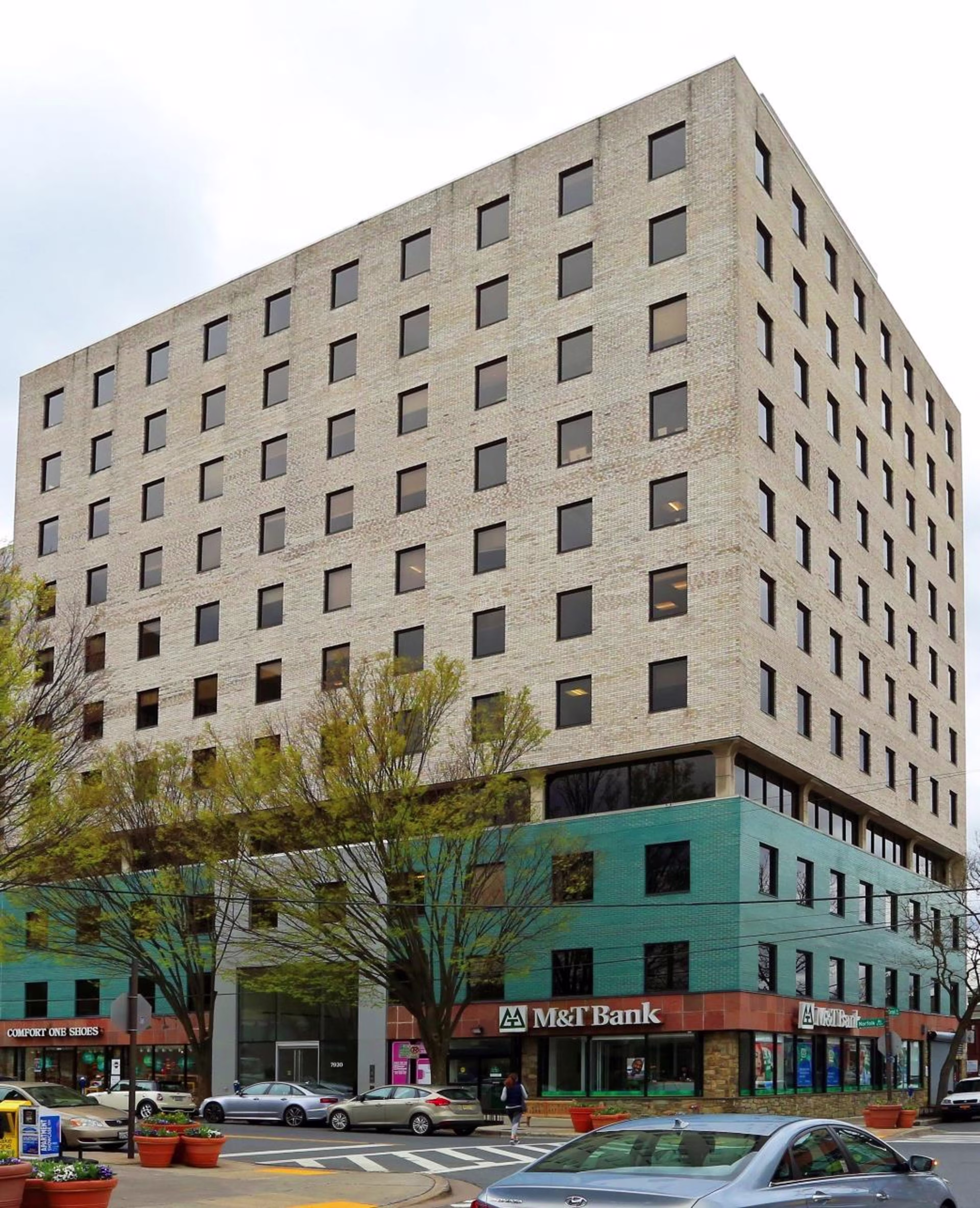 7900-7920 Norfolk Ave
