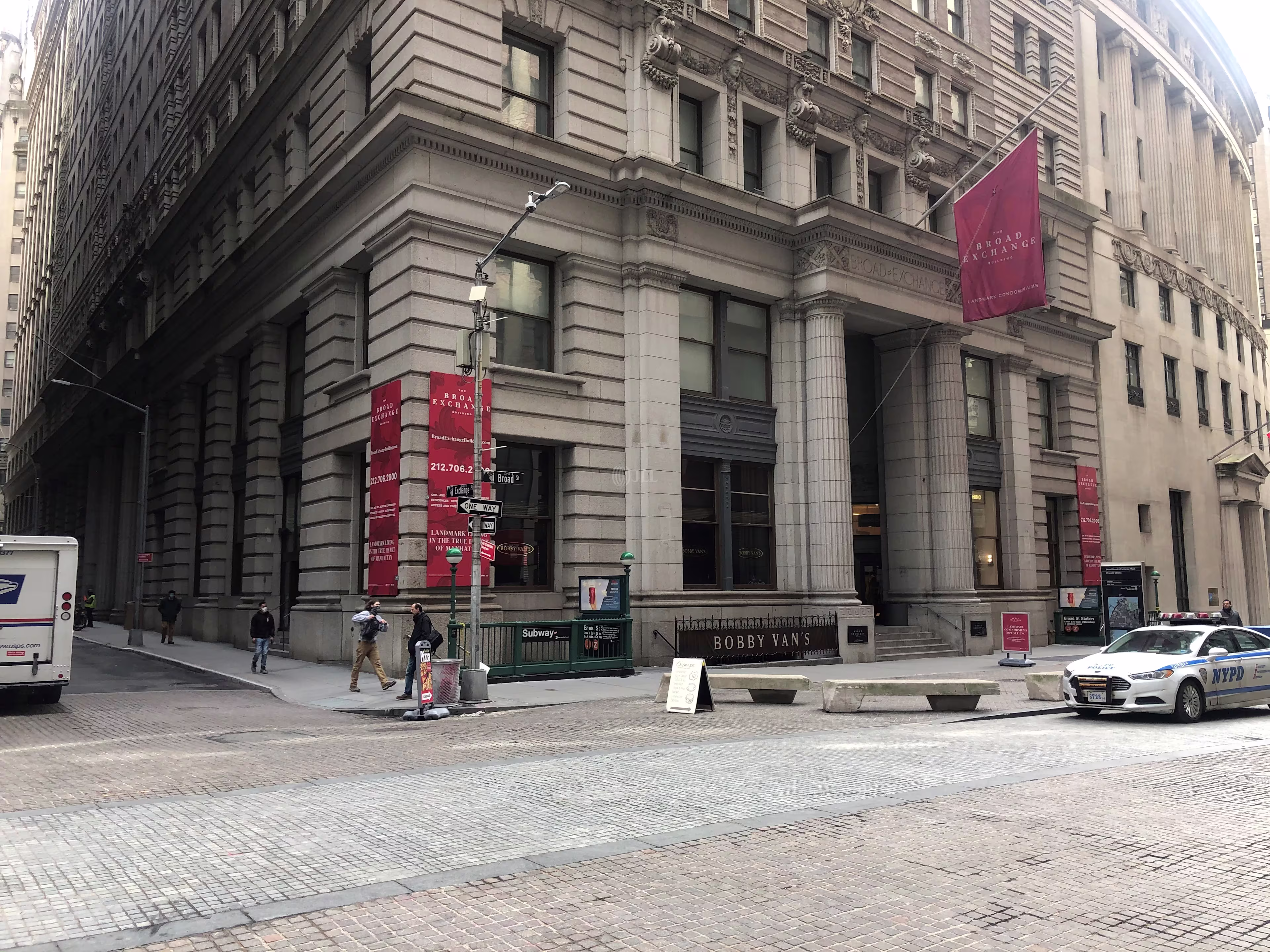 25 Broad St