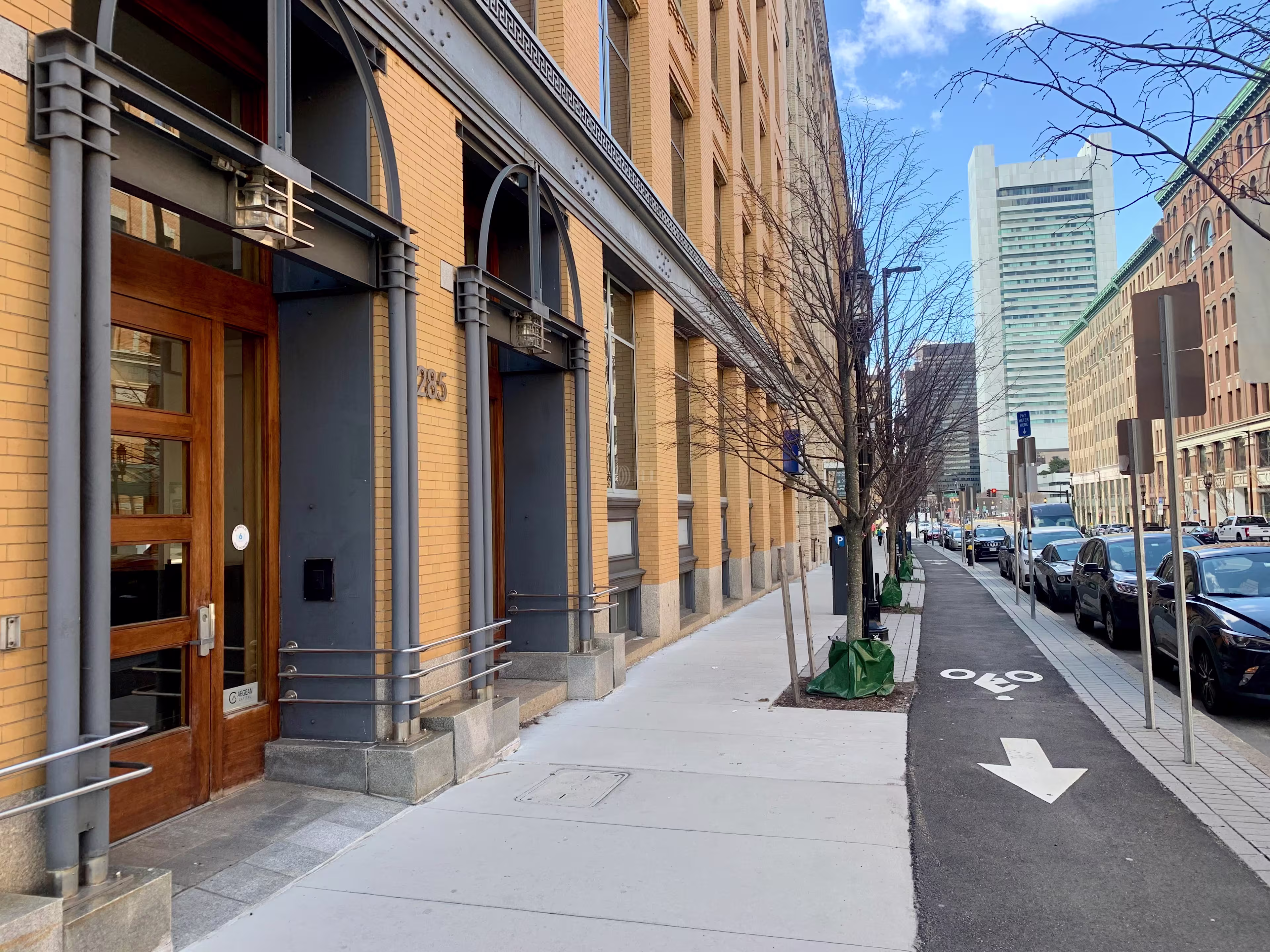 285-297 Summer St