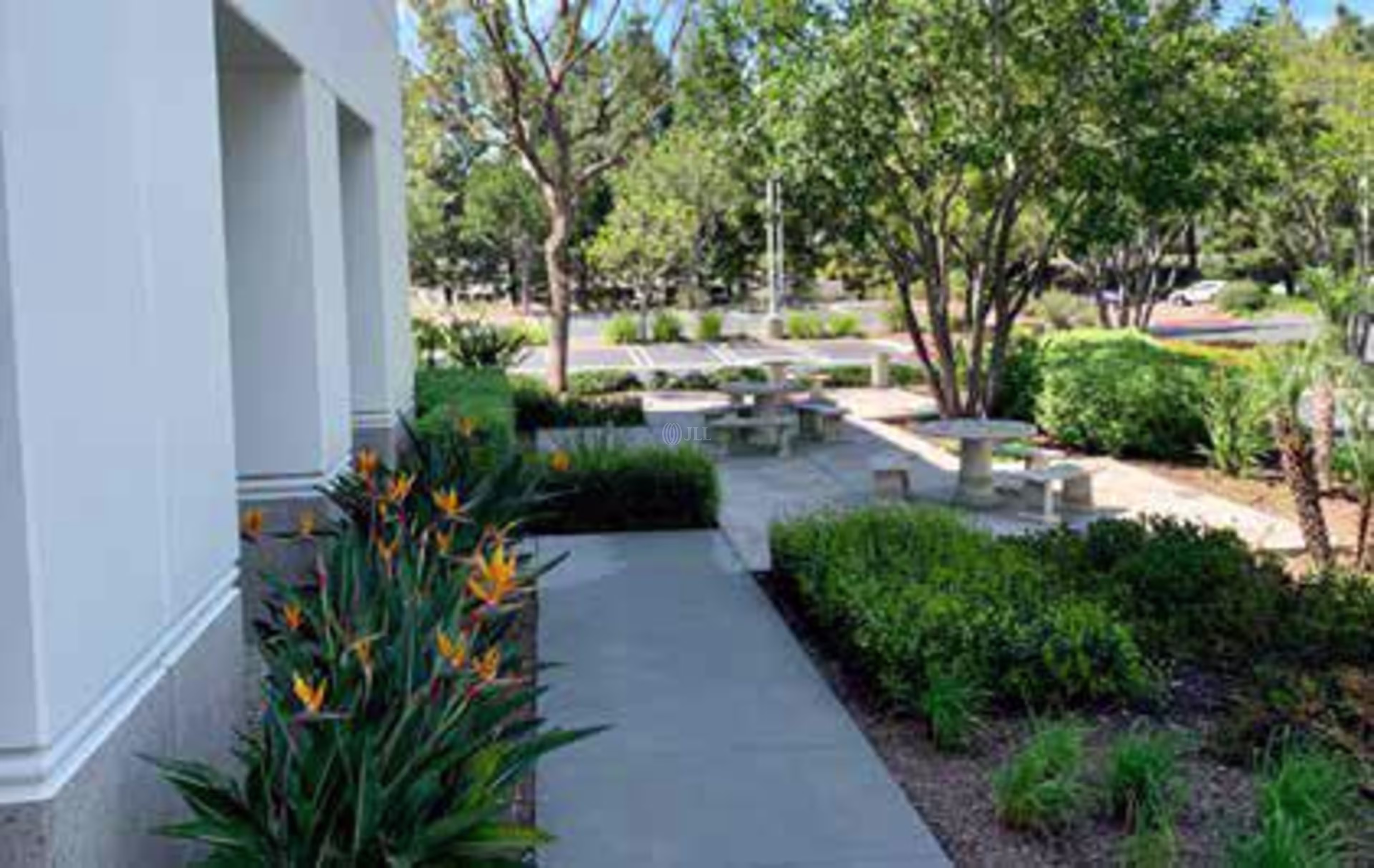 15015 Avenue of Science