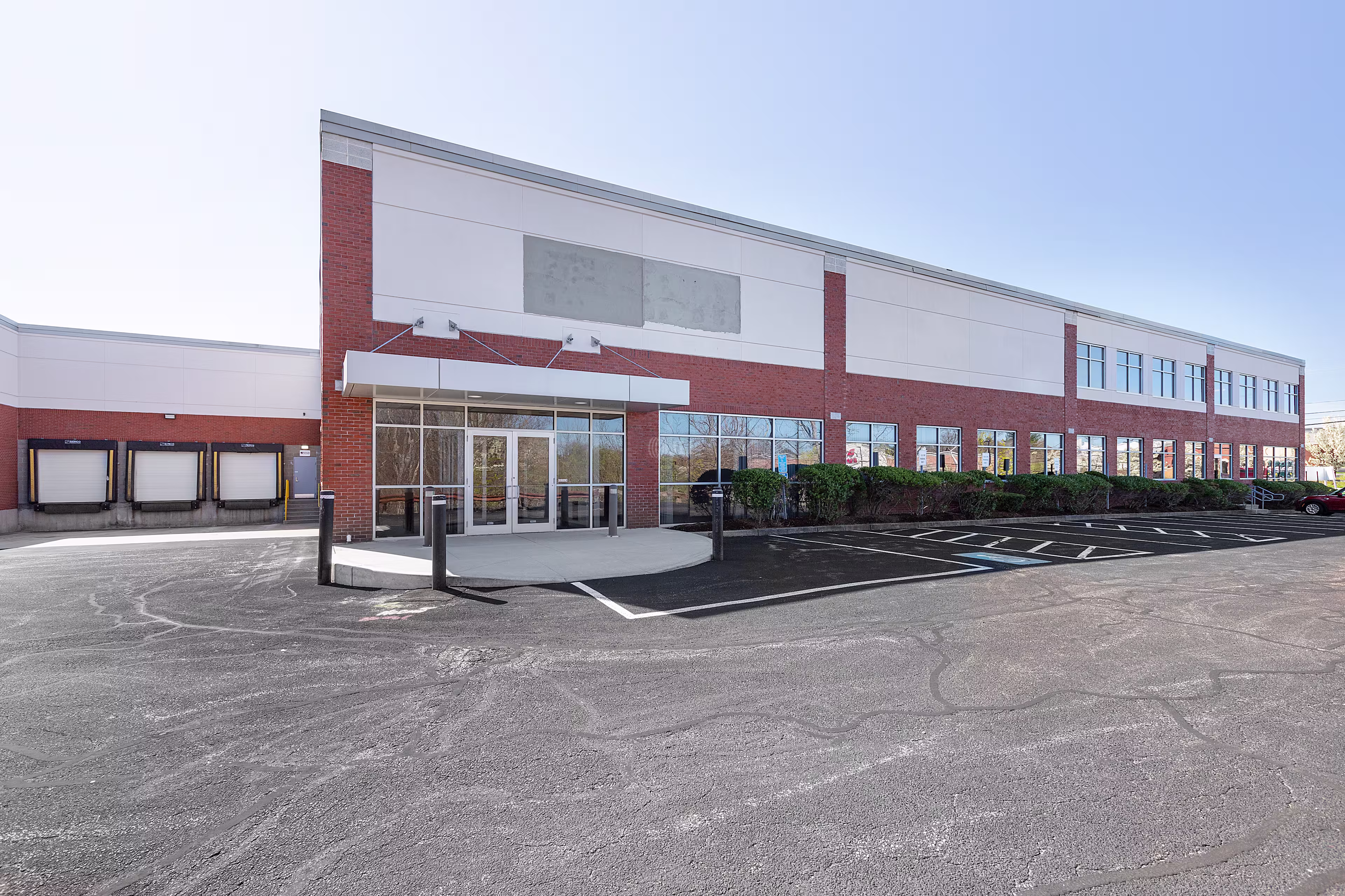 800 Technology Center Dr