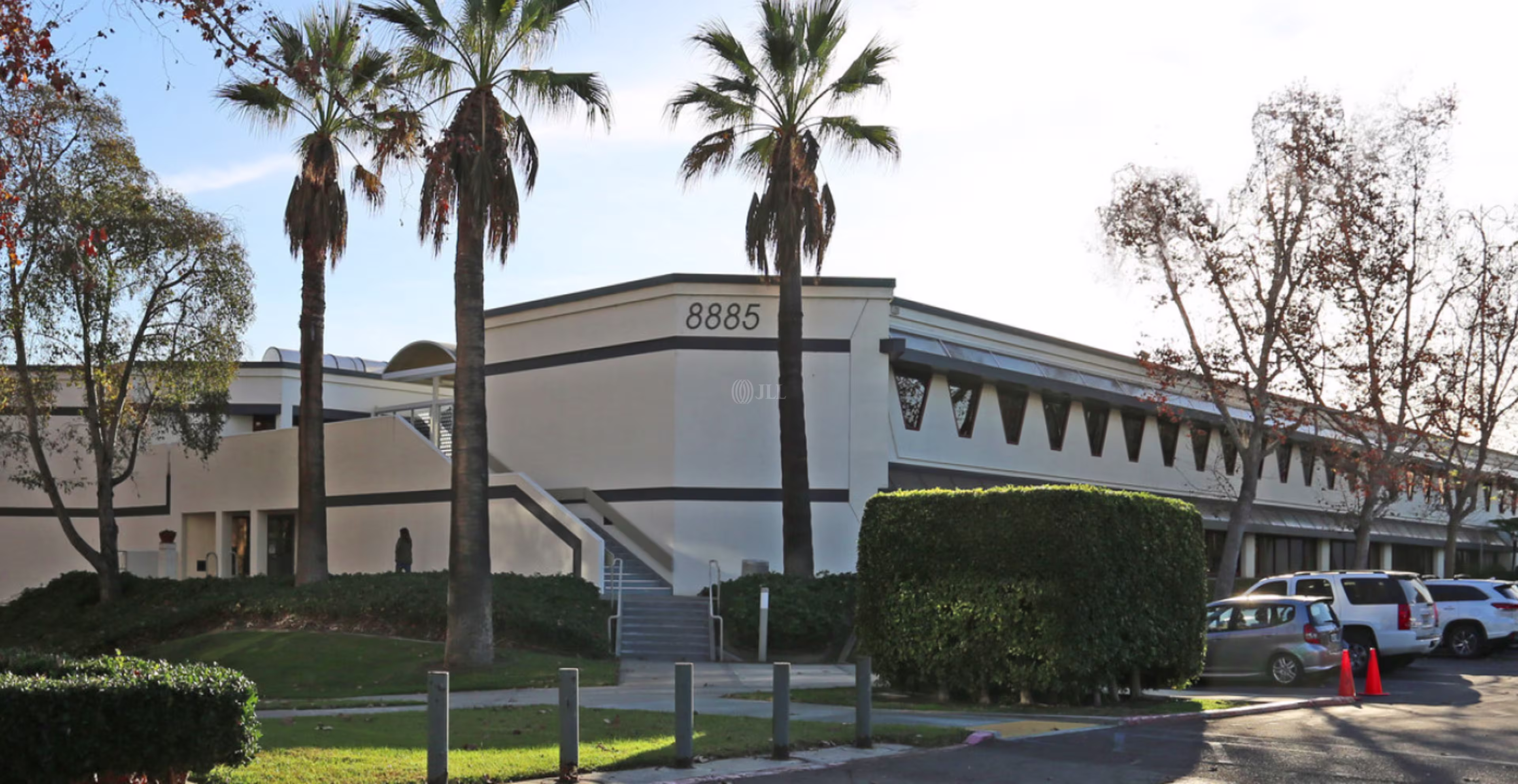 8885 Rio San Diego Dr