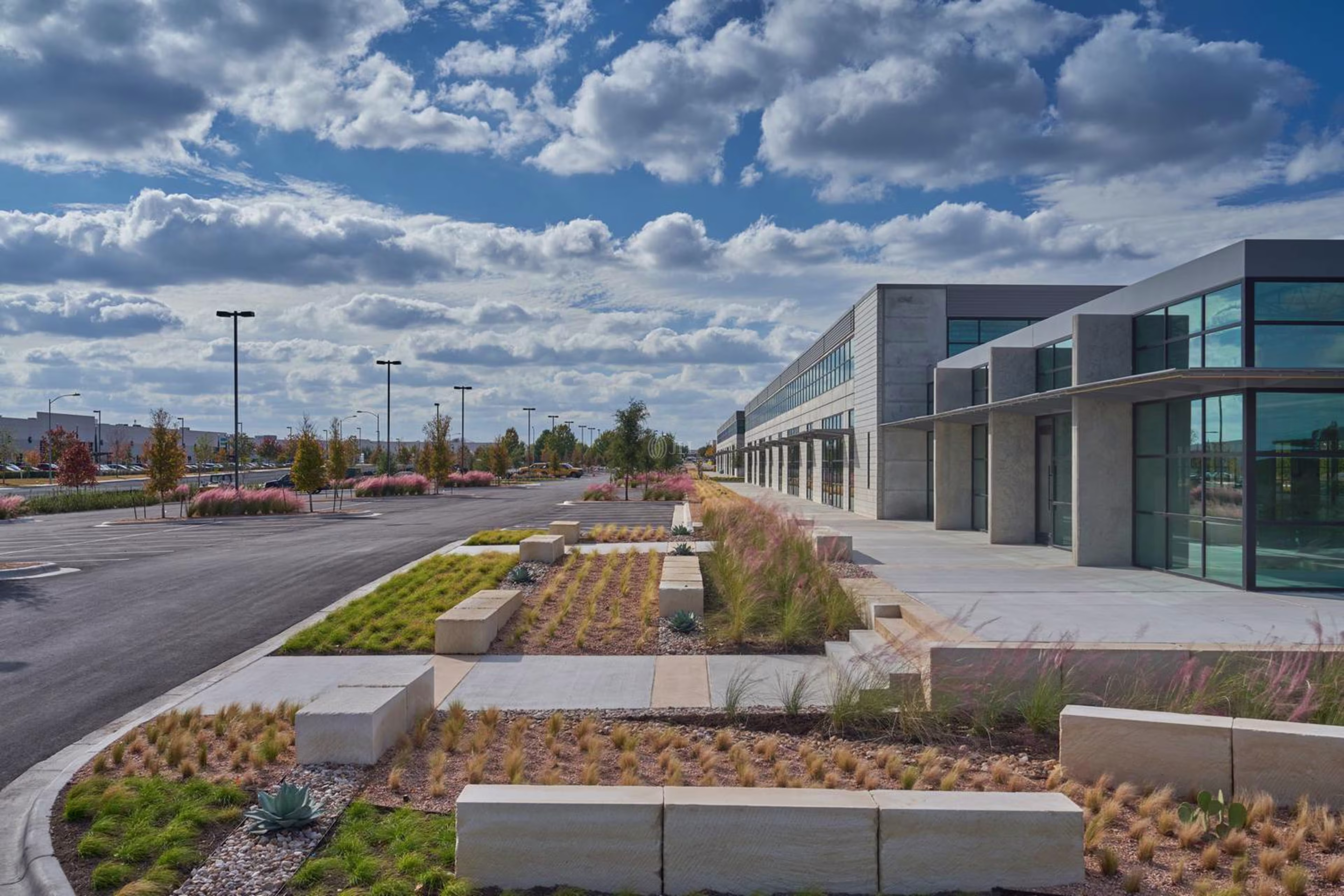 8000 Metropolis Dr.