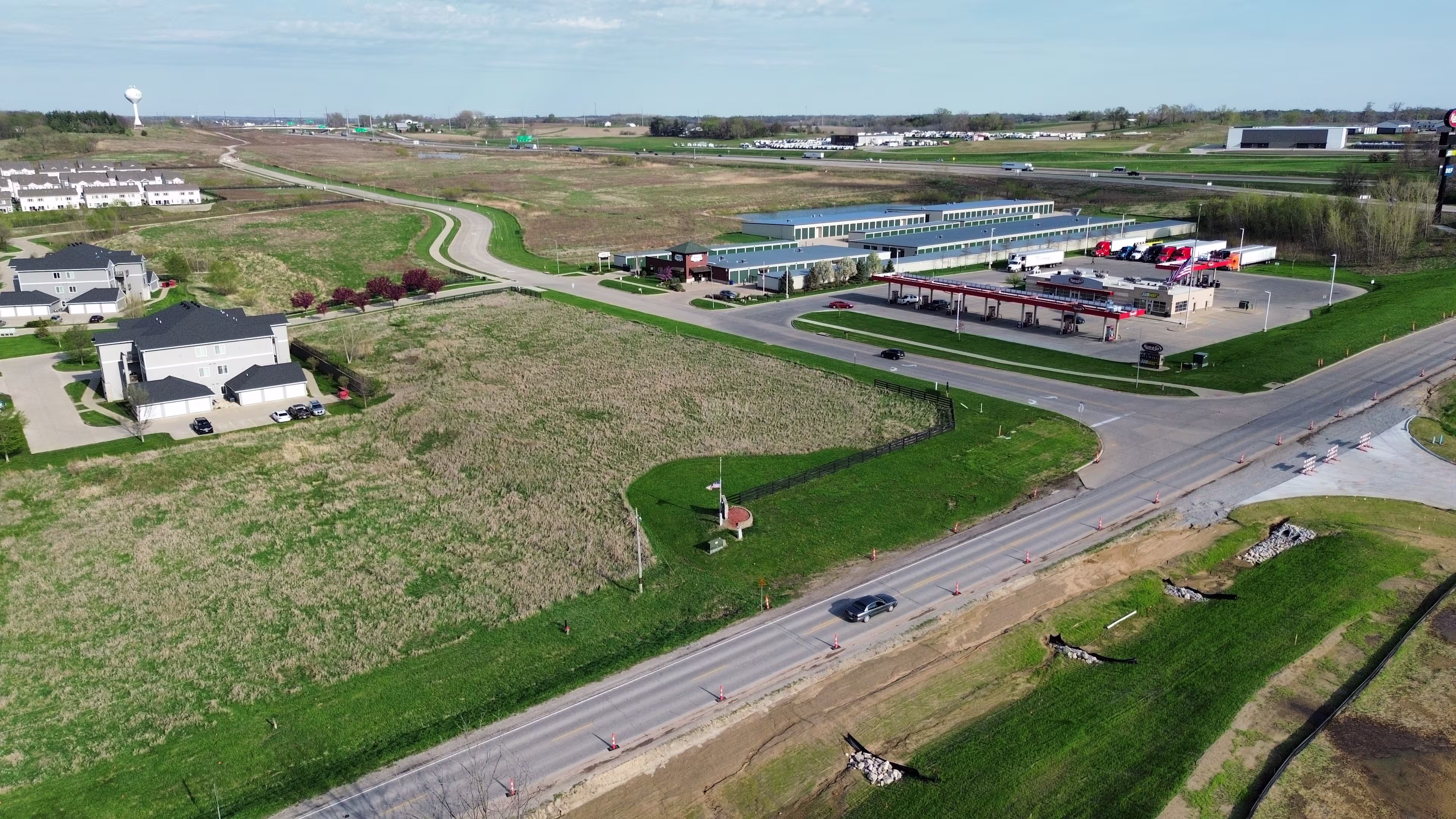 80 | 380 Commerce Park