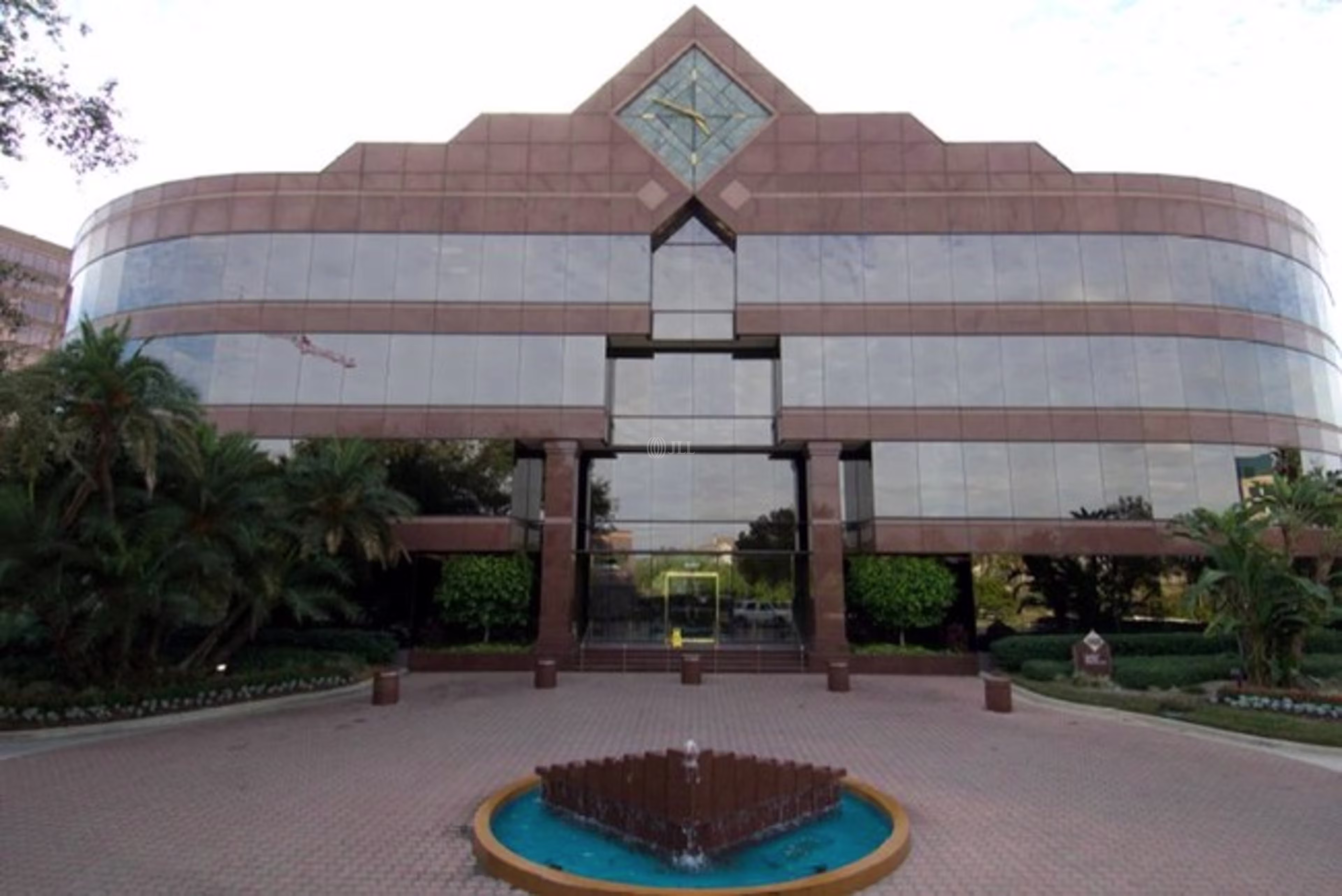 3001 N Rocky Point Dr E