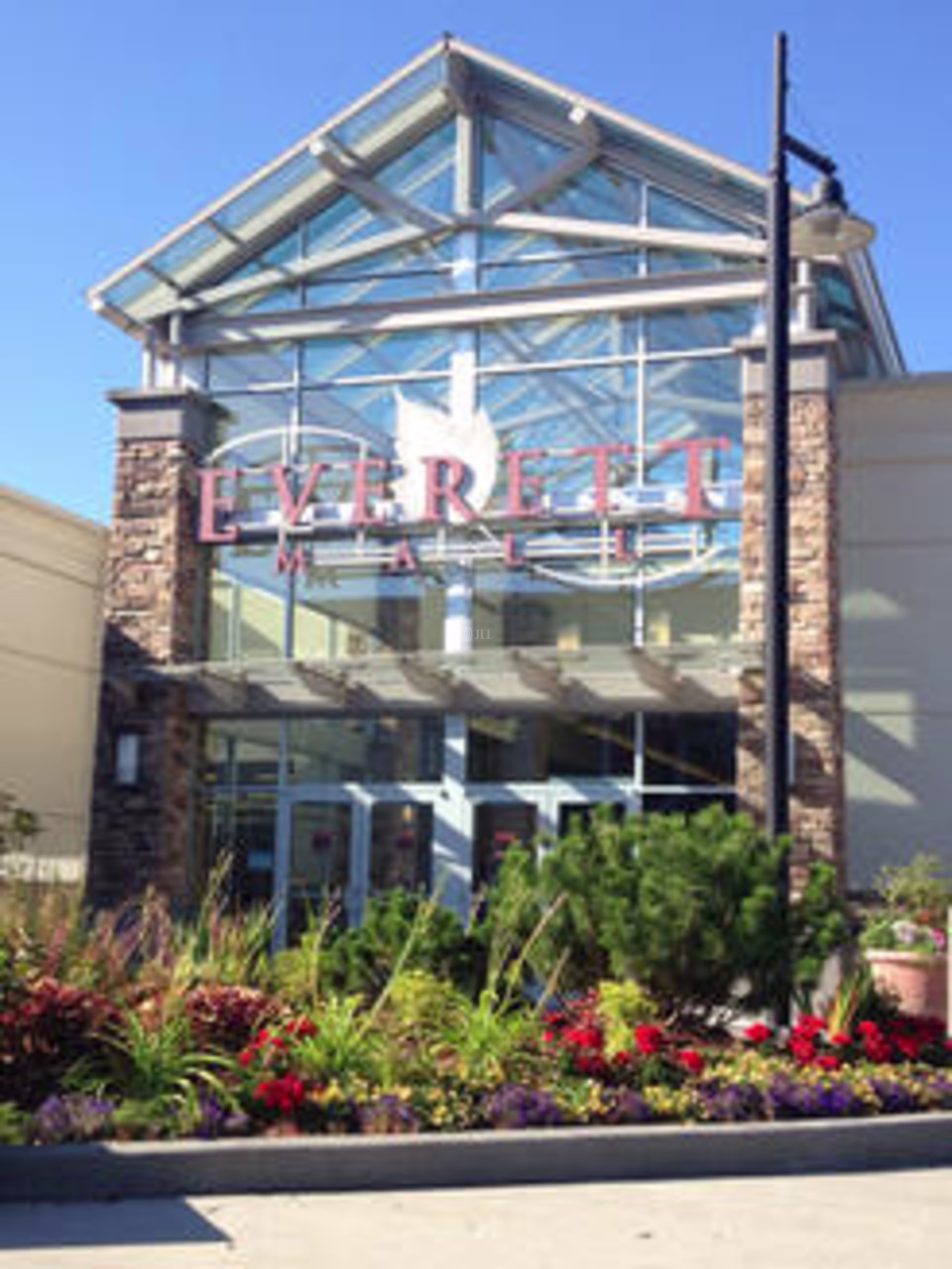 1402 SE Everett Mall Way