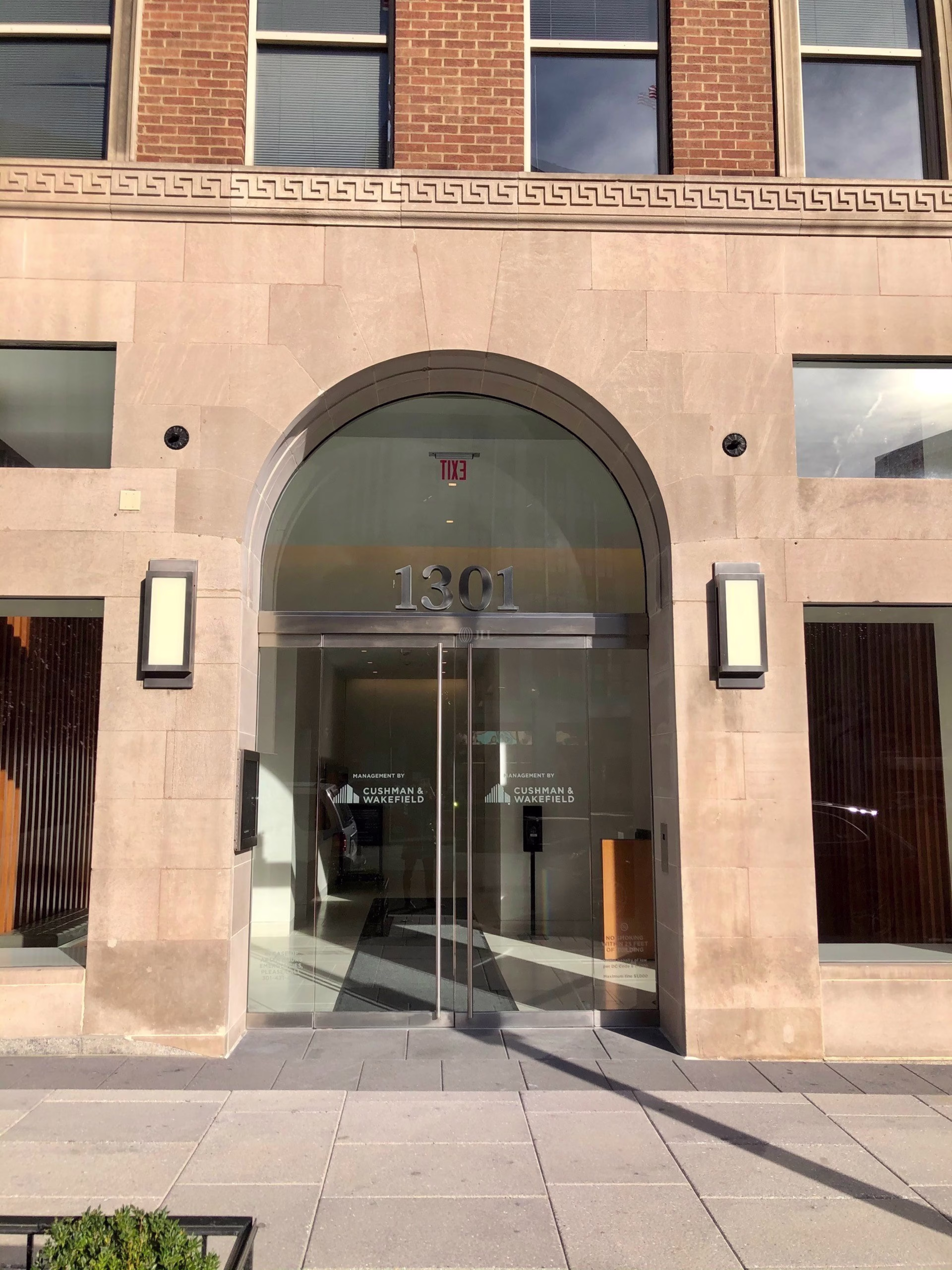 1301 Connecticut Ave NW