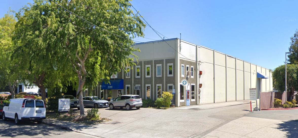 2195 Leghorn St, Mountain View, CA 94043