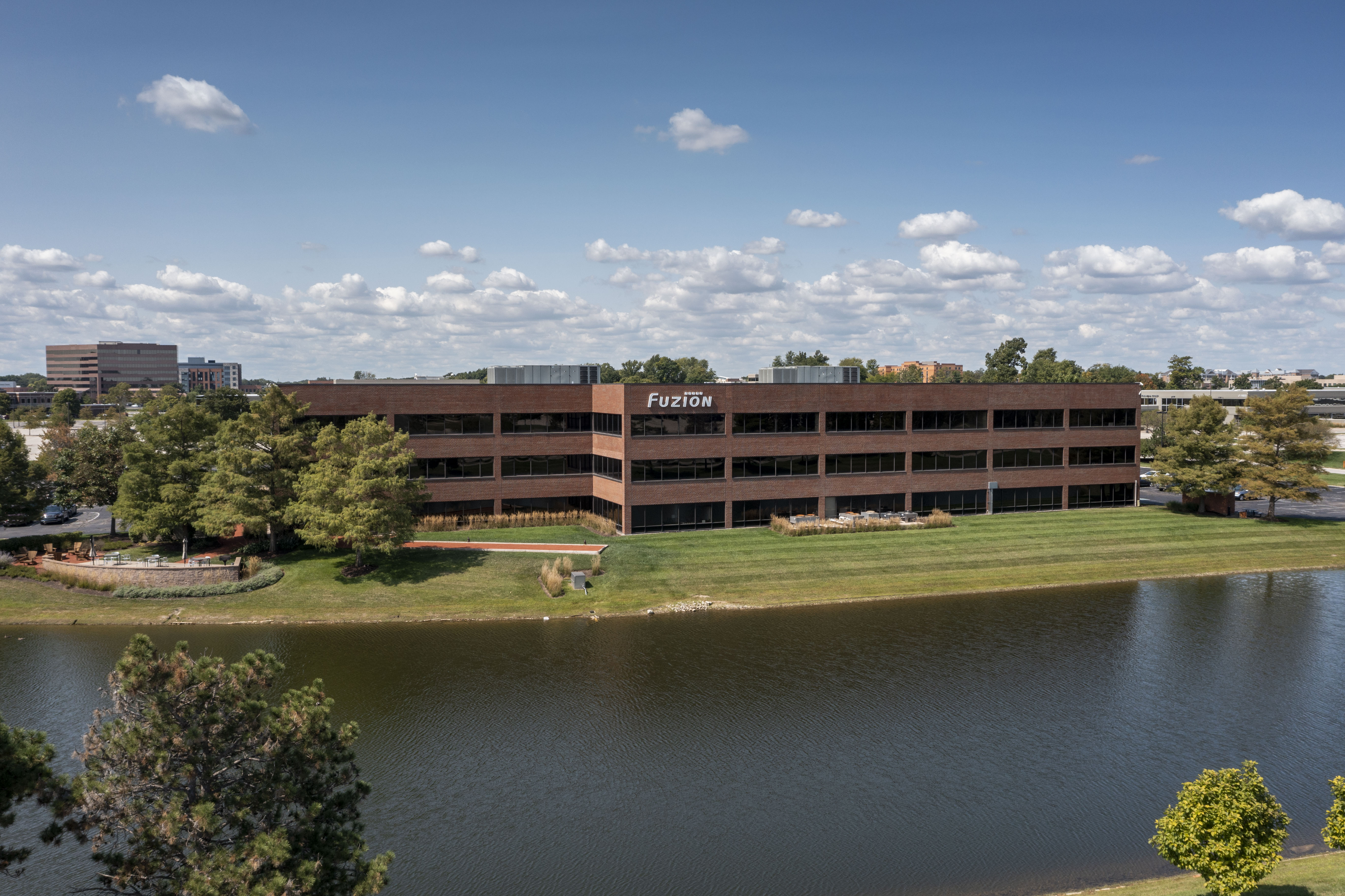 550 Congressional — Lease in Carmel, IN, photo 1 of 8