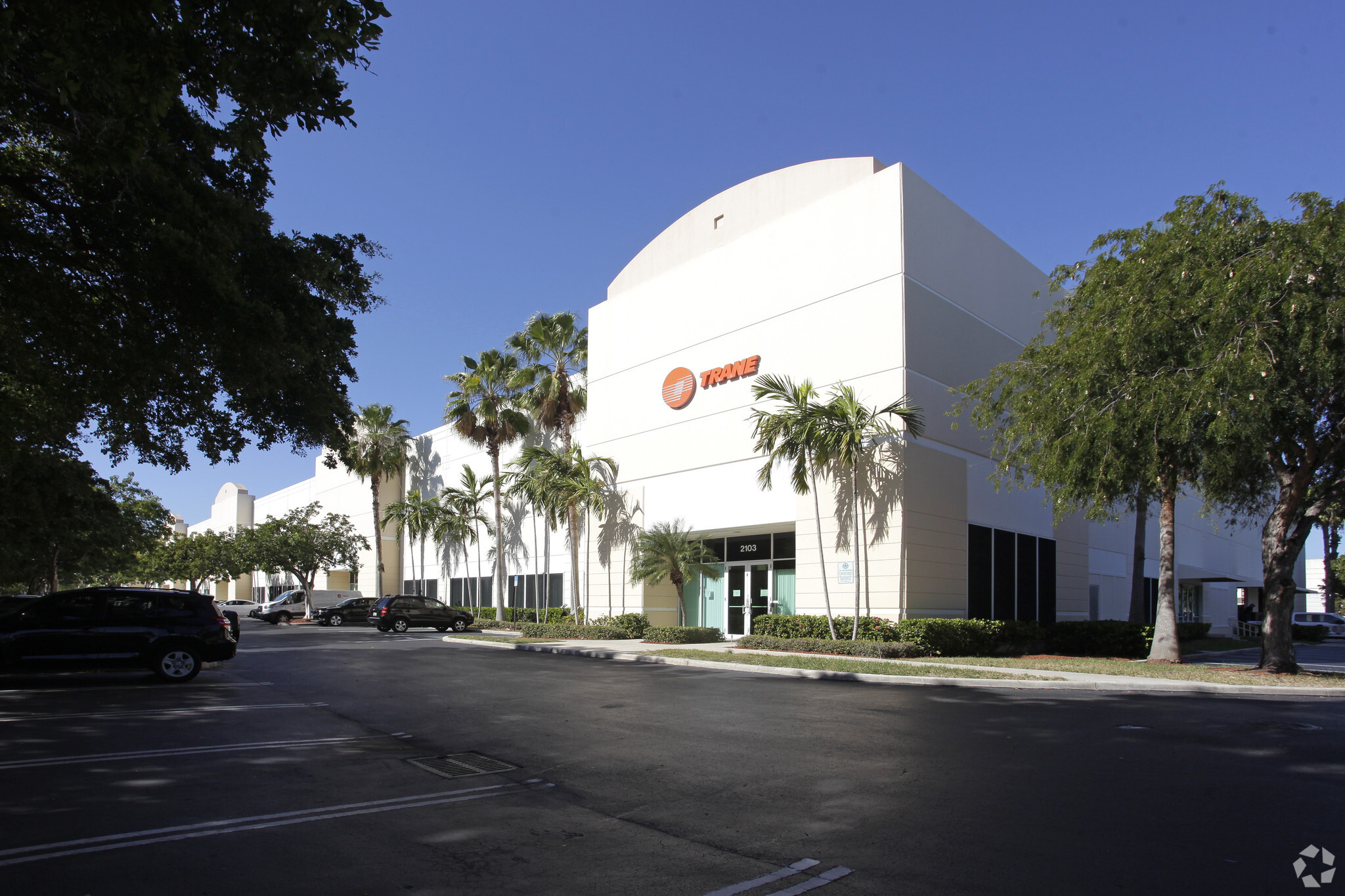 Atlantic Business Center, Building 2203 — Lease in Pompano Beach, FL, photo 1 of 8
