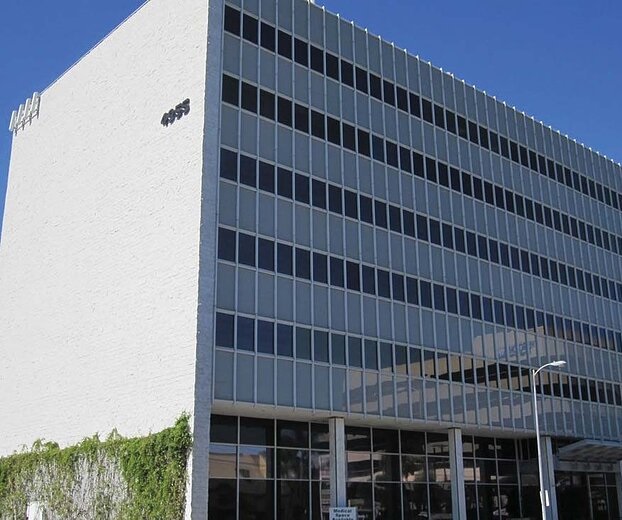 4955 Van Nuys Blvd, Sherman Oaks, CA 91403