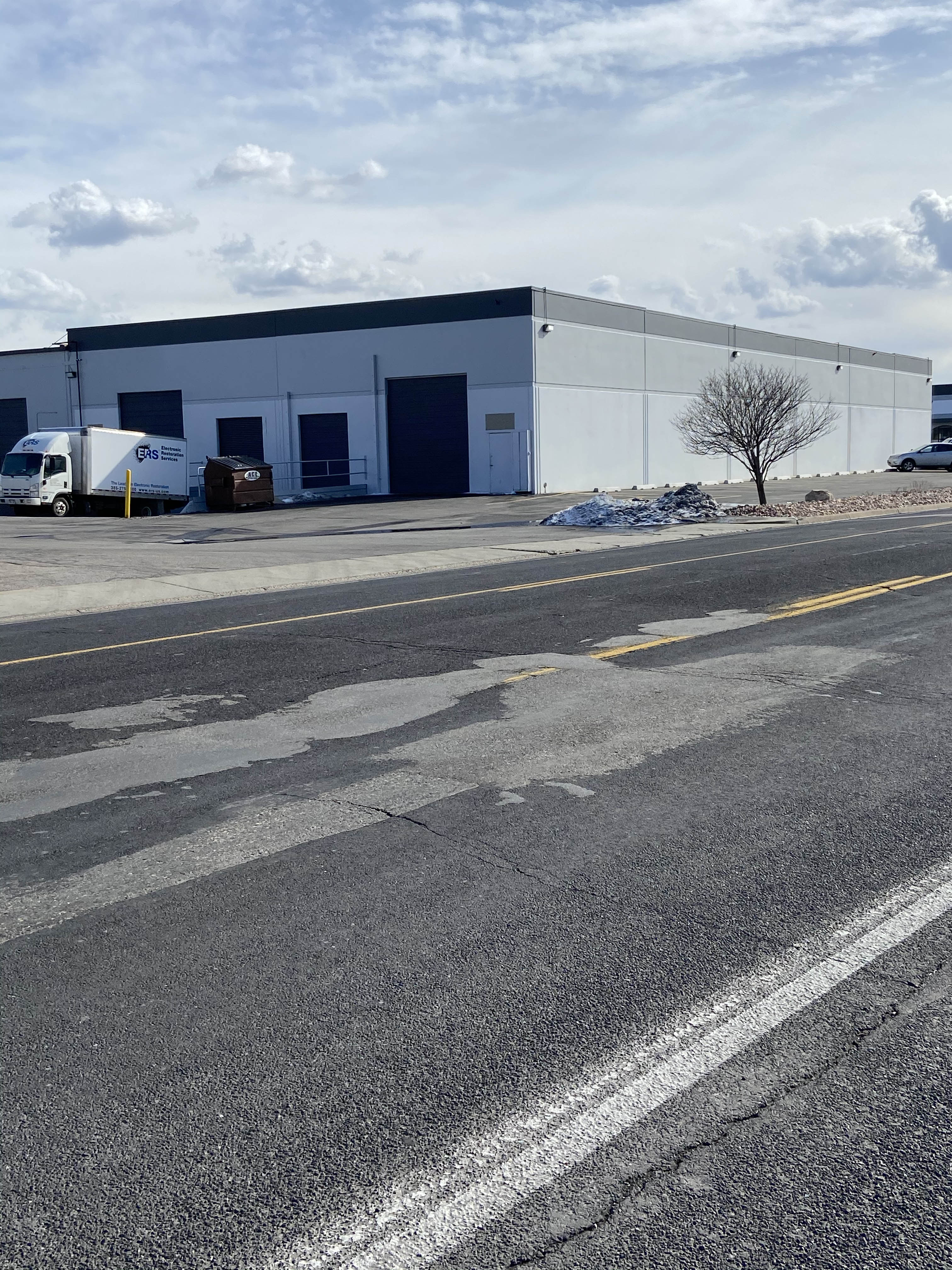 Decker Lake Business Center — Lease in West Valley City, UT, photo 4 of 8