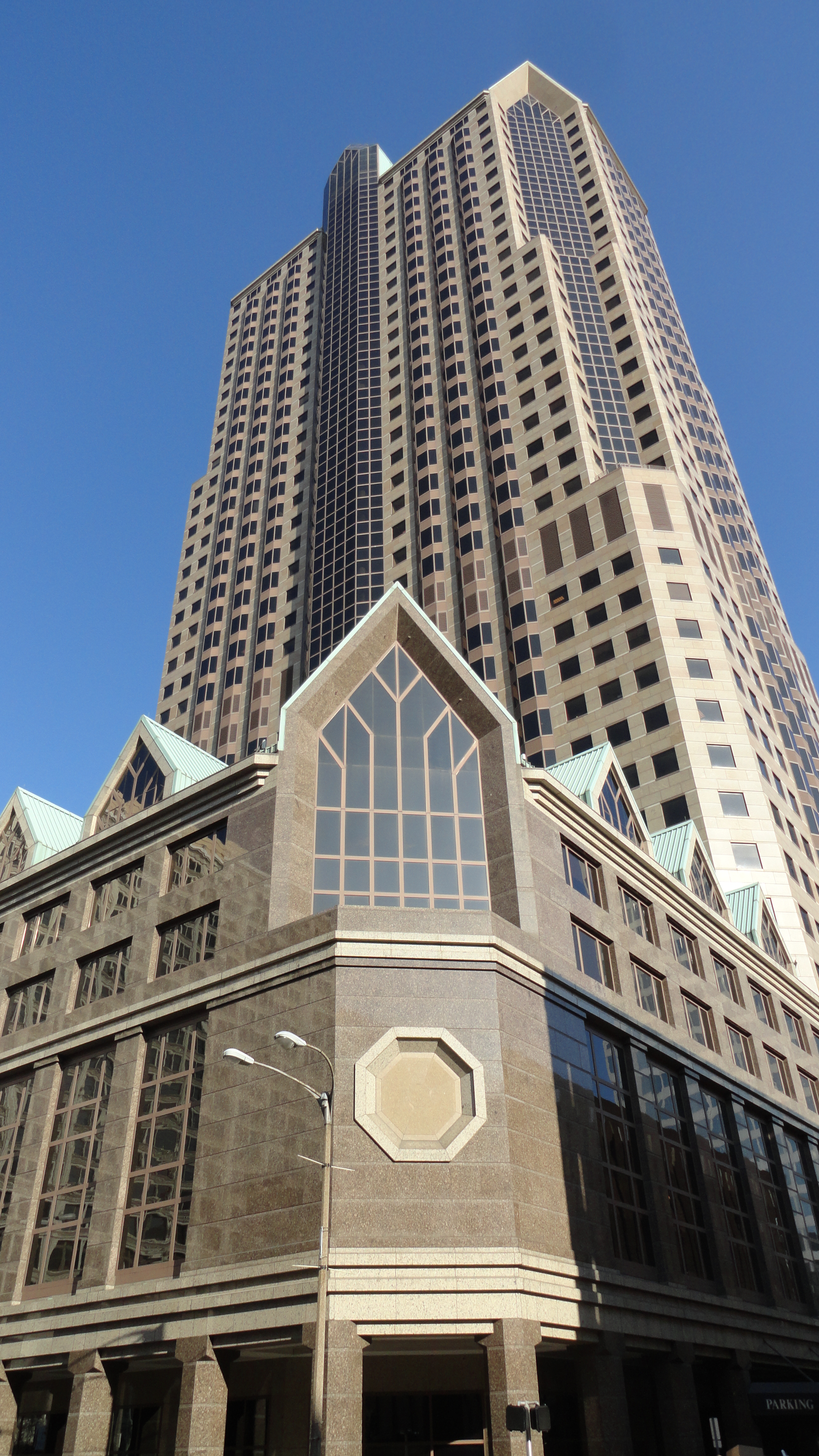 Metropolitan Square