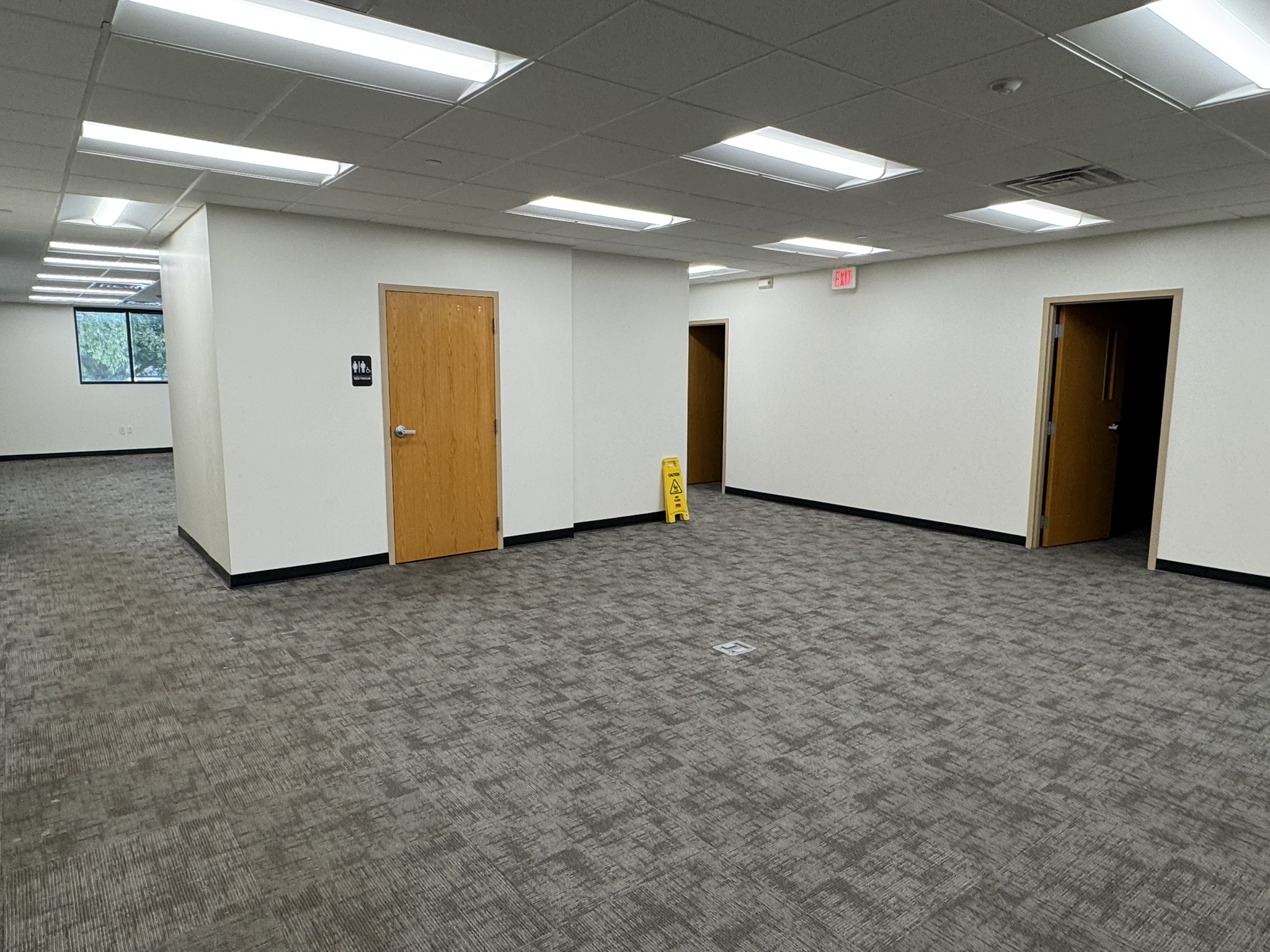 211 SW Walnut St — Lease in Ankeny, IA, photo 8 of 8
