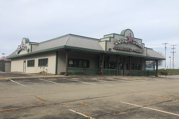 6111 Mtn Vw Dr, West Mifflin, PA 15122-2466