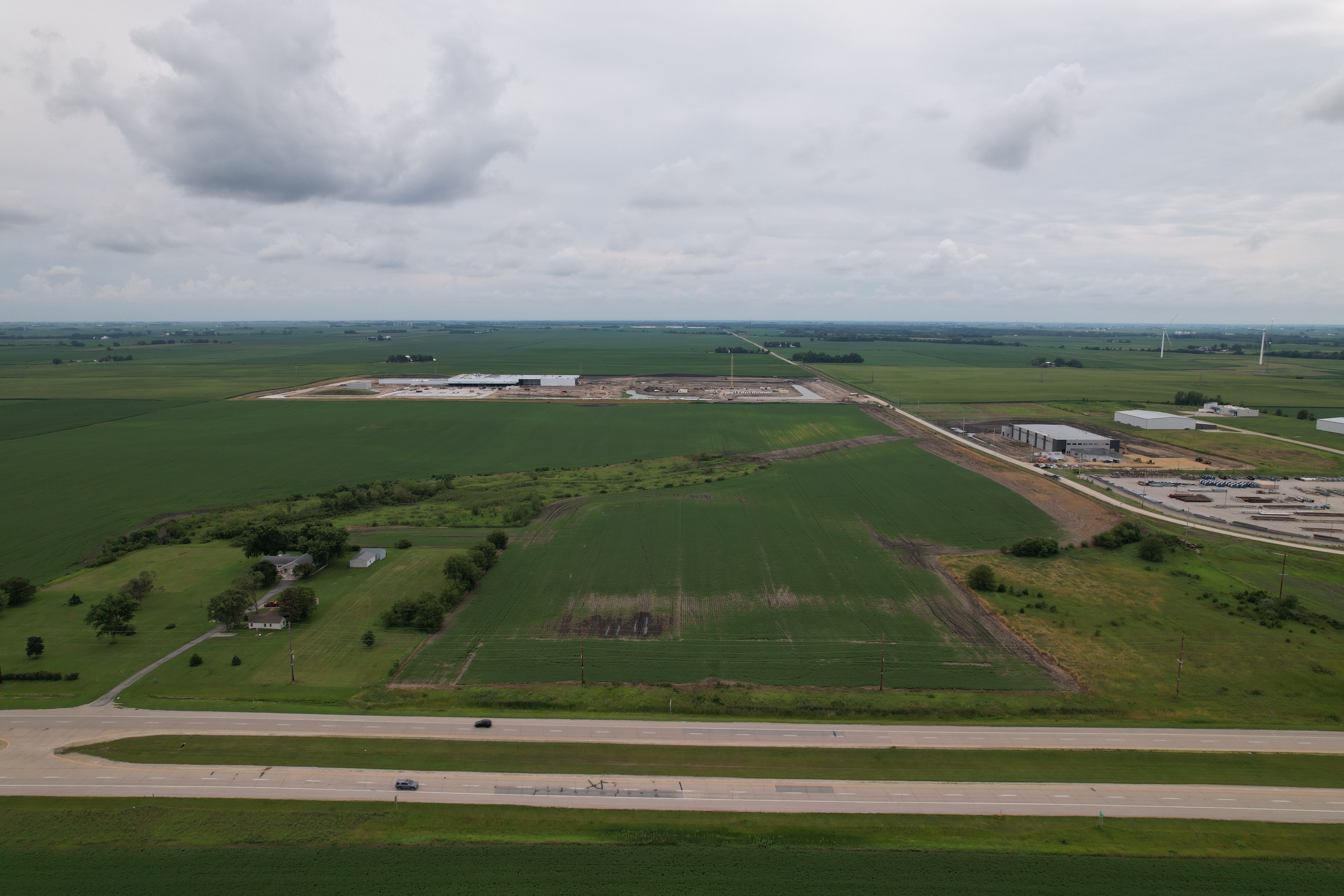 141st St — Sale in Perry, IA, photo 3 of 8