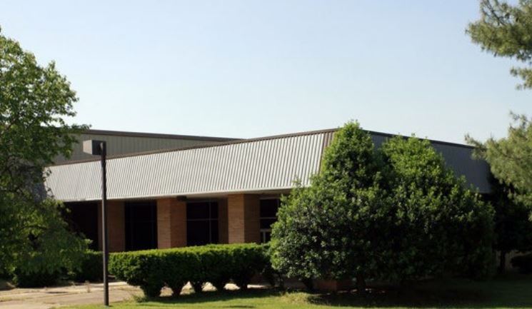 9061-9073 Euclid Ave — Lease in Manassas, VA, photo 1 of 4