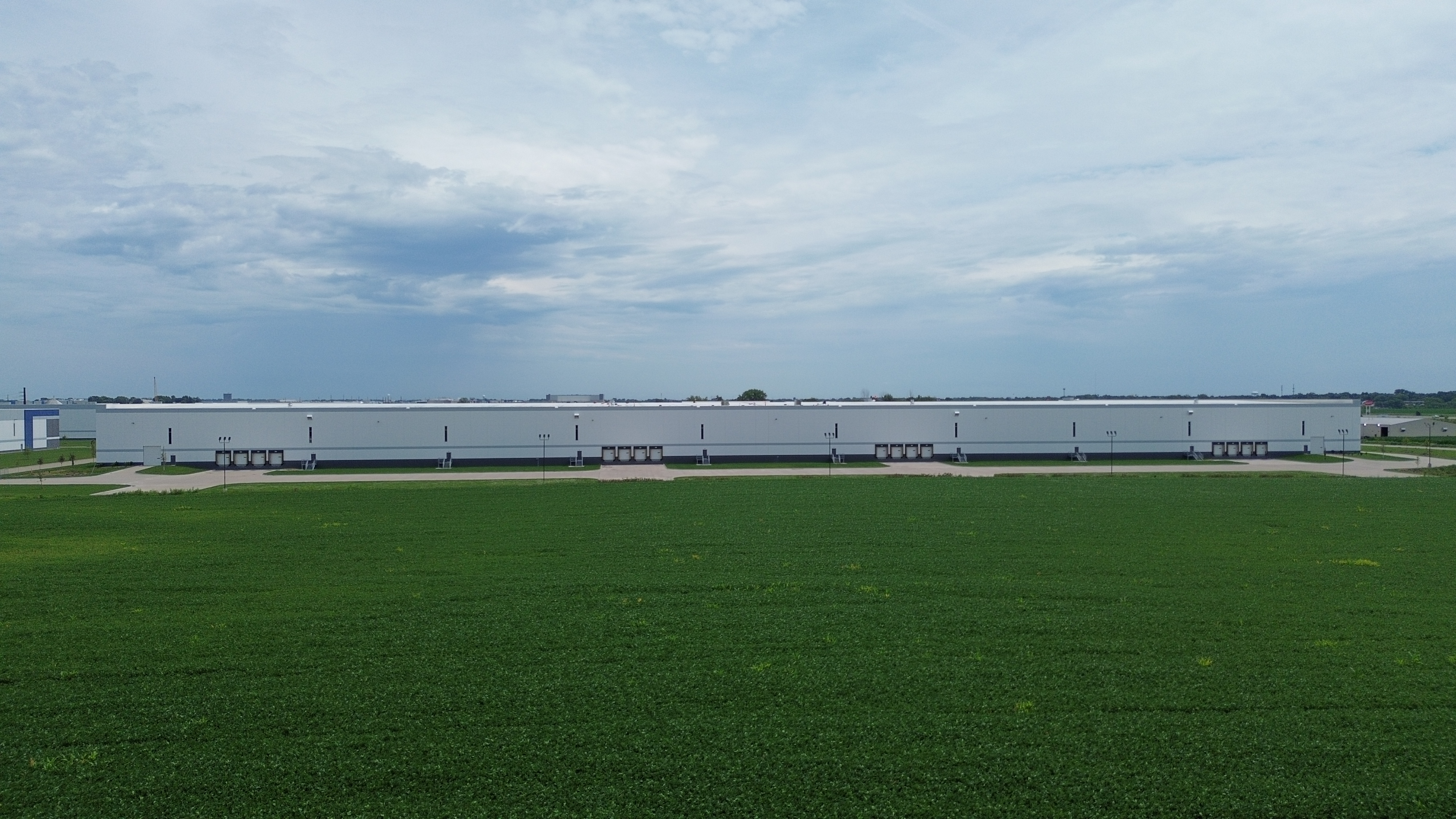 Russell Industrial Park - Building 3 — Lease in Davenport, IA, photo 2 of 8
