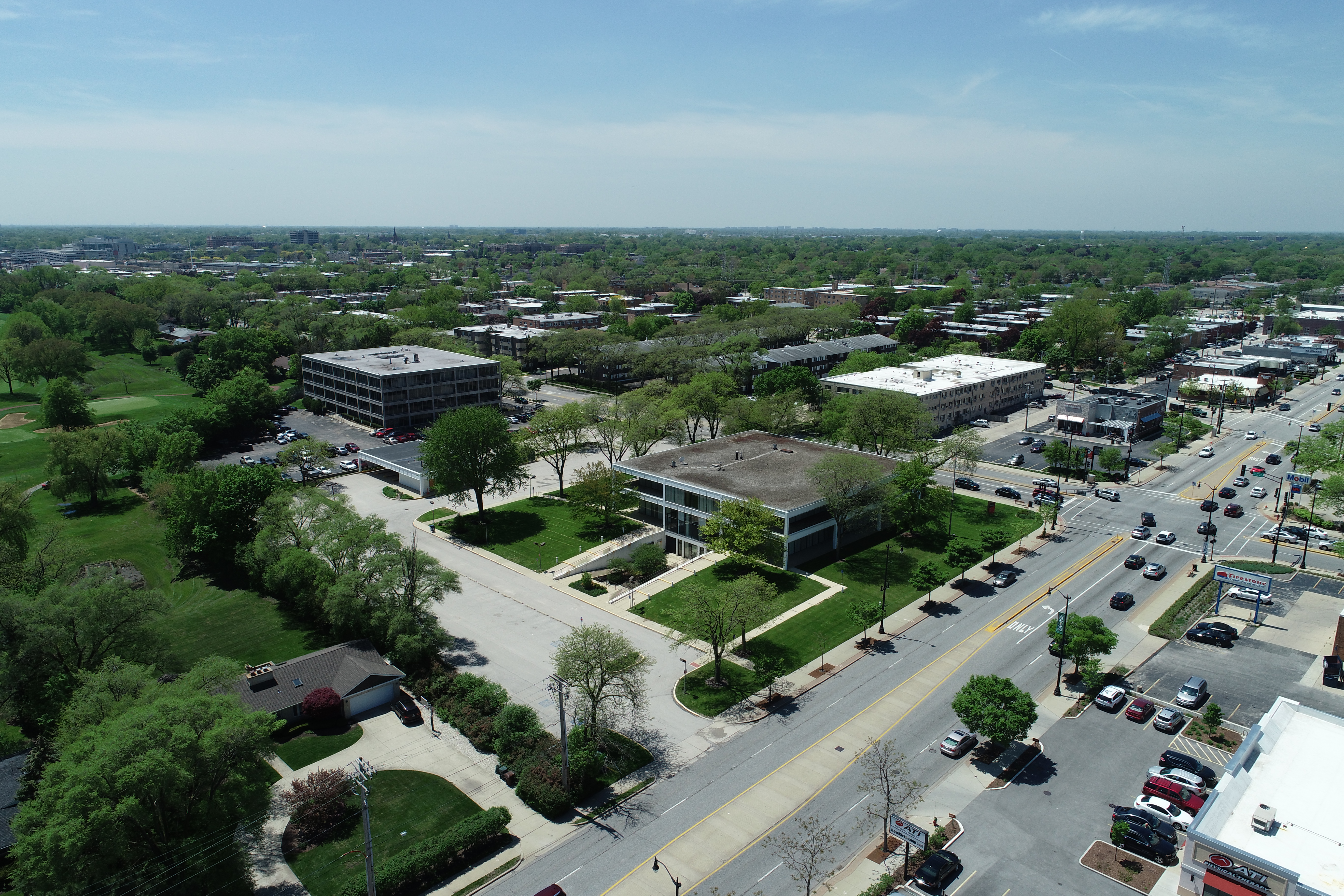 North Riverside Park Mall Anchor, 7503 W Cermak Rd