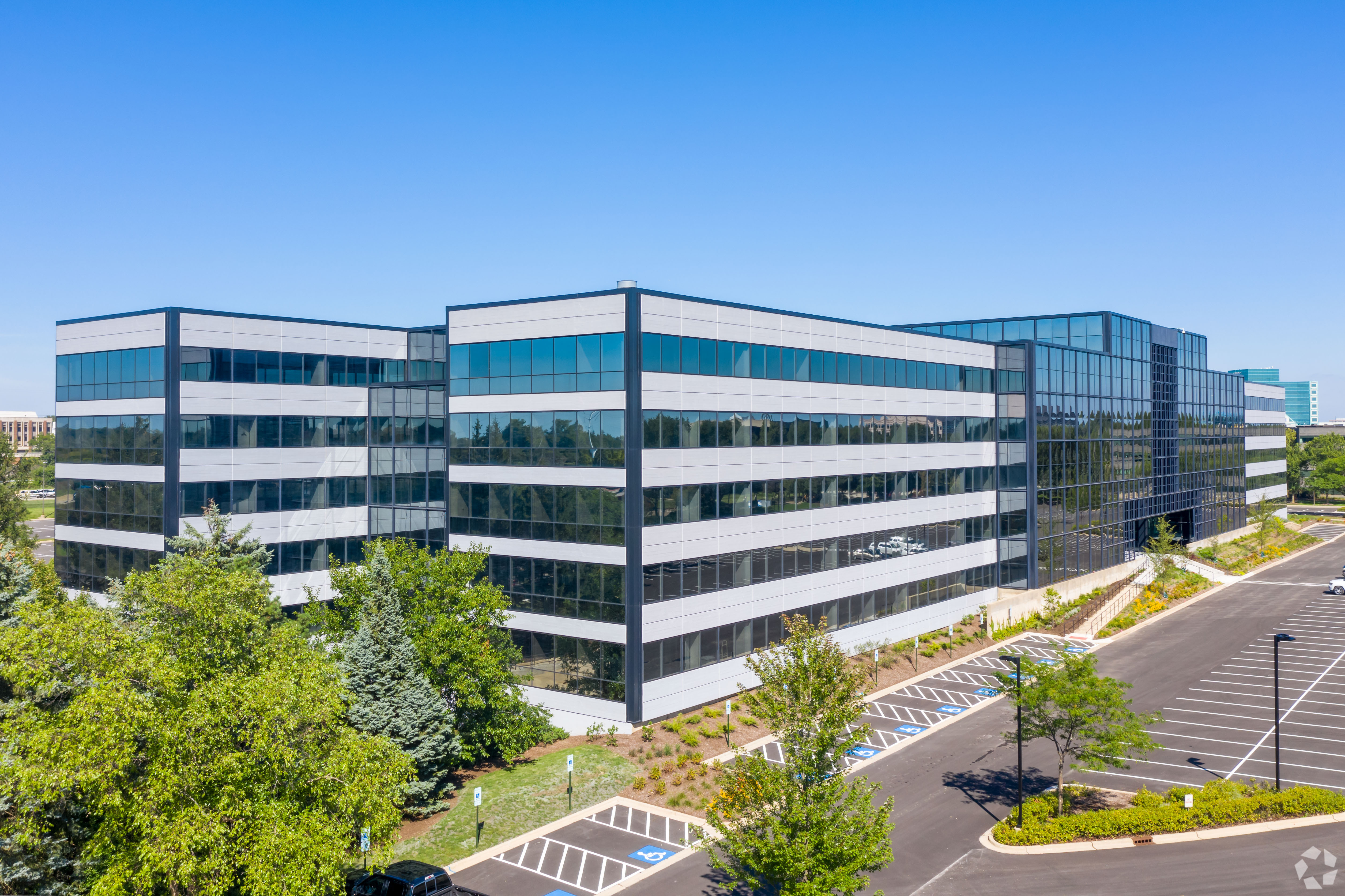 The Shuman — Lease in Naperville, IL, photo 1 of 8