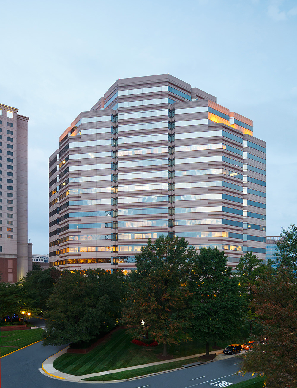 The Corporate Office Centre @ Tysons II, 1725 Tysons Blvd