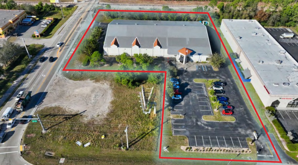 12180 Metro Pkwy, Fort Myers, FL 33966
