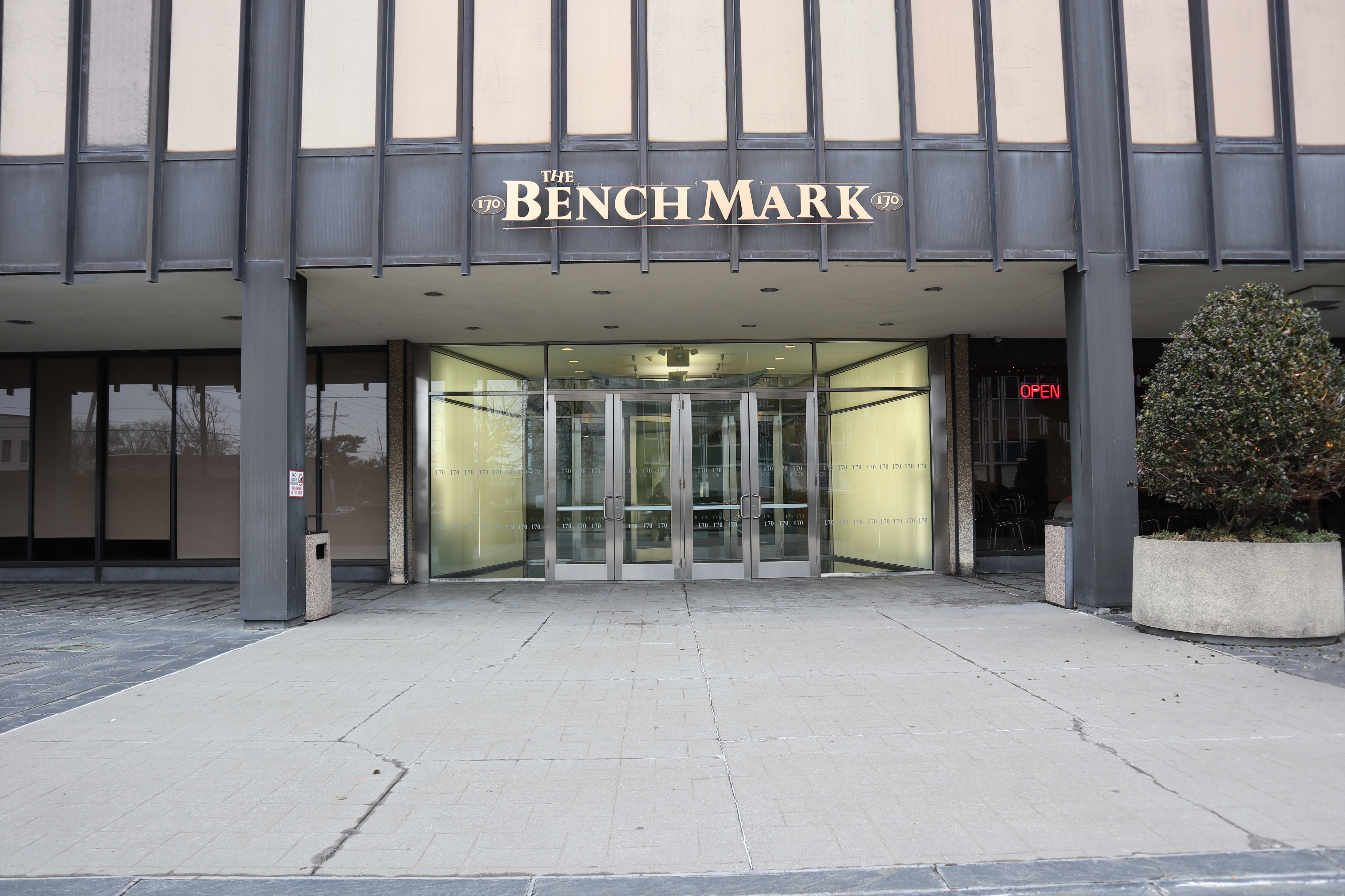 The Benchmark - photo 3 - Mineola, NY