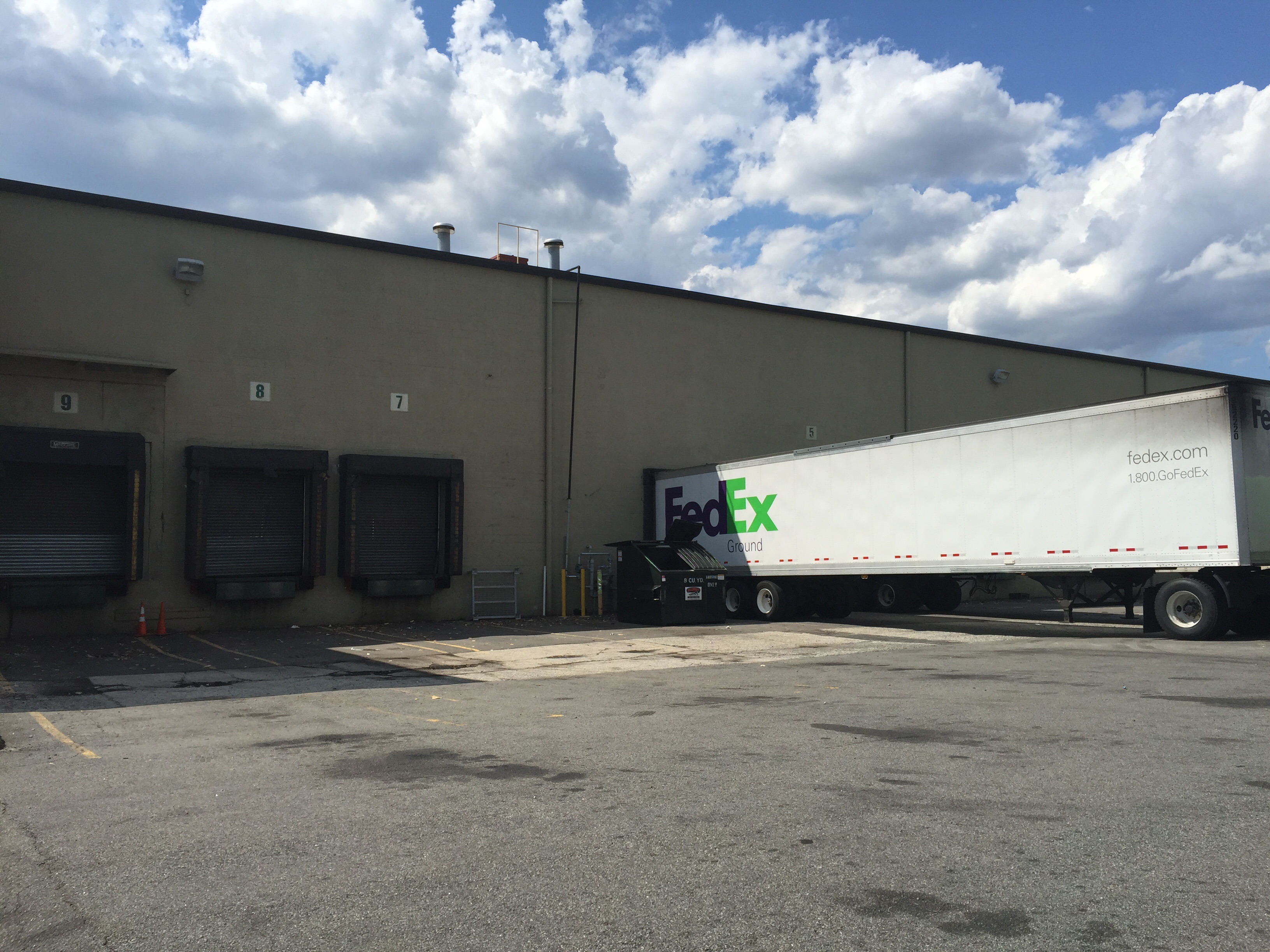 Harmon Cove Industrial Pk — Lease in Secaucus, NJ, photo 5 of 8