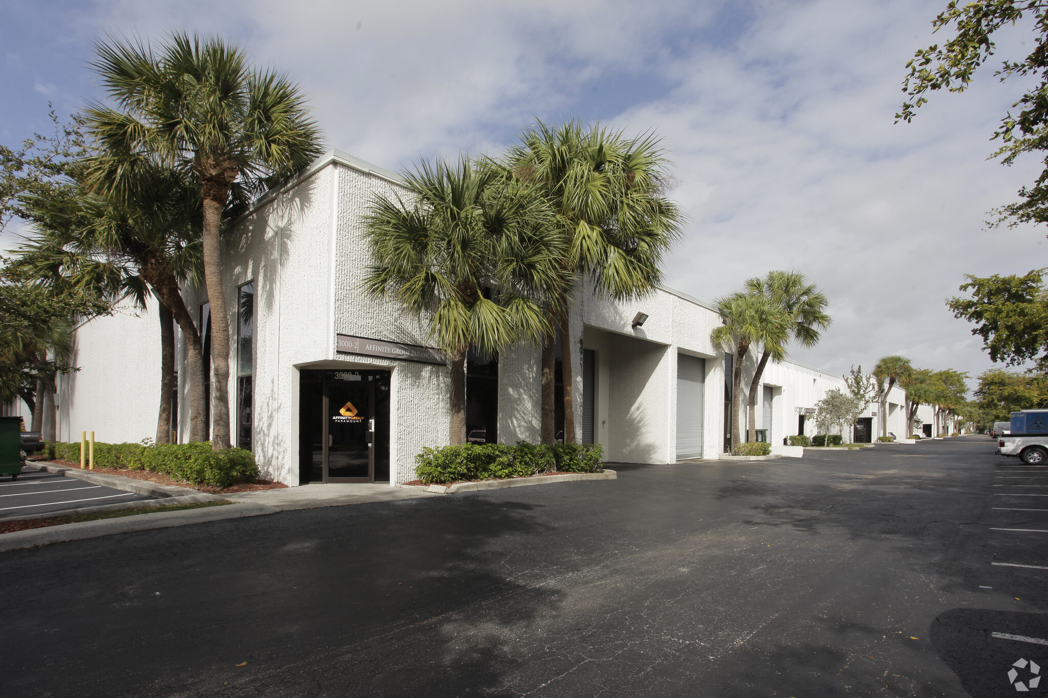 Equus Powerline Park - Bldg 6 — Lease in Pompano Beach, FL, photo 1 of 4