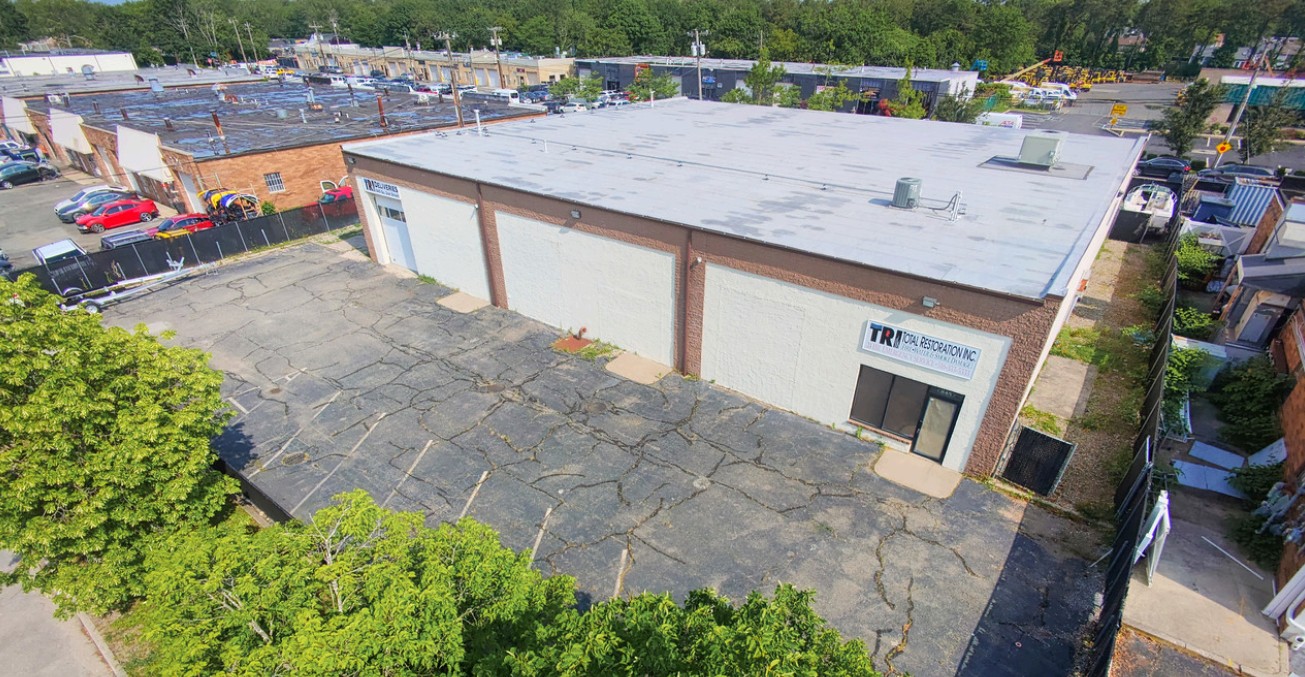 840 S 1St St, Ronkonkoma, NY 11779