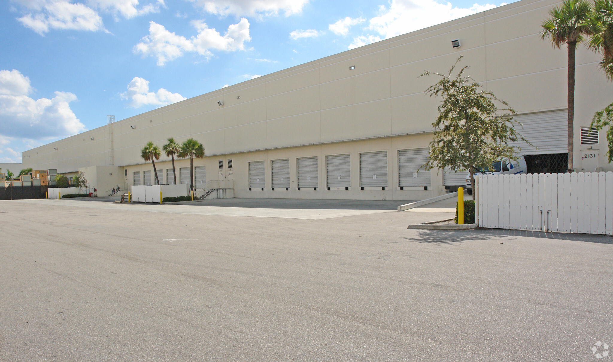 Atlantic Business Center, Building 2203 — Lease in Pompano Beach, FL, photo 2 of 8