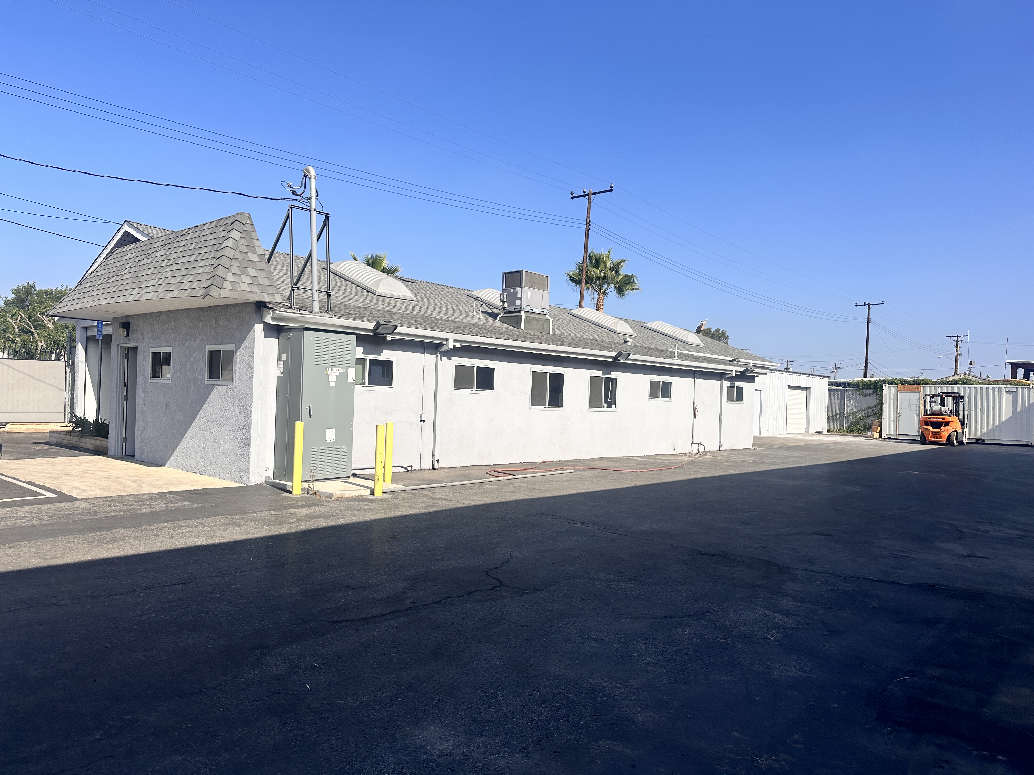 3117 E South St — Lease in Long Beach, CA, photo 3 of 8