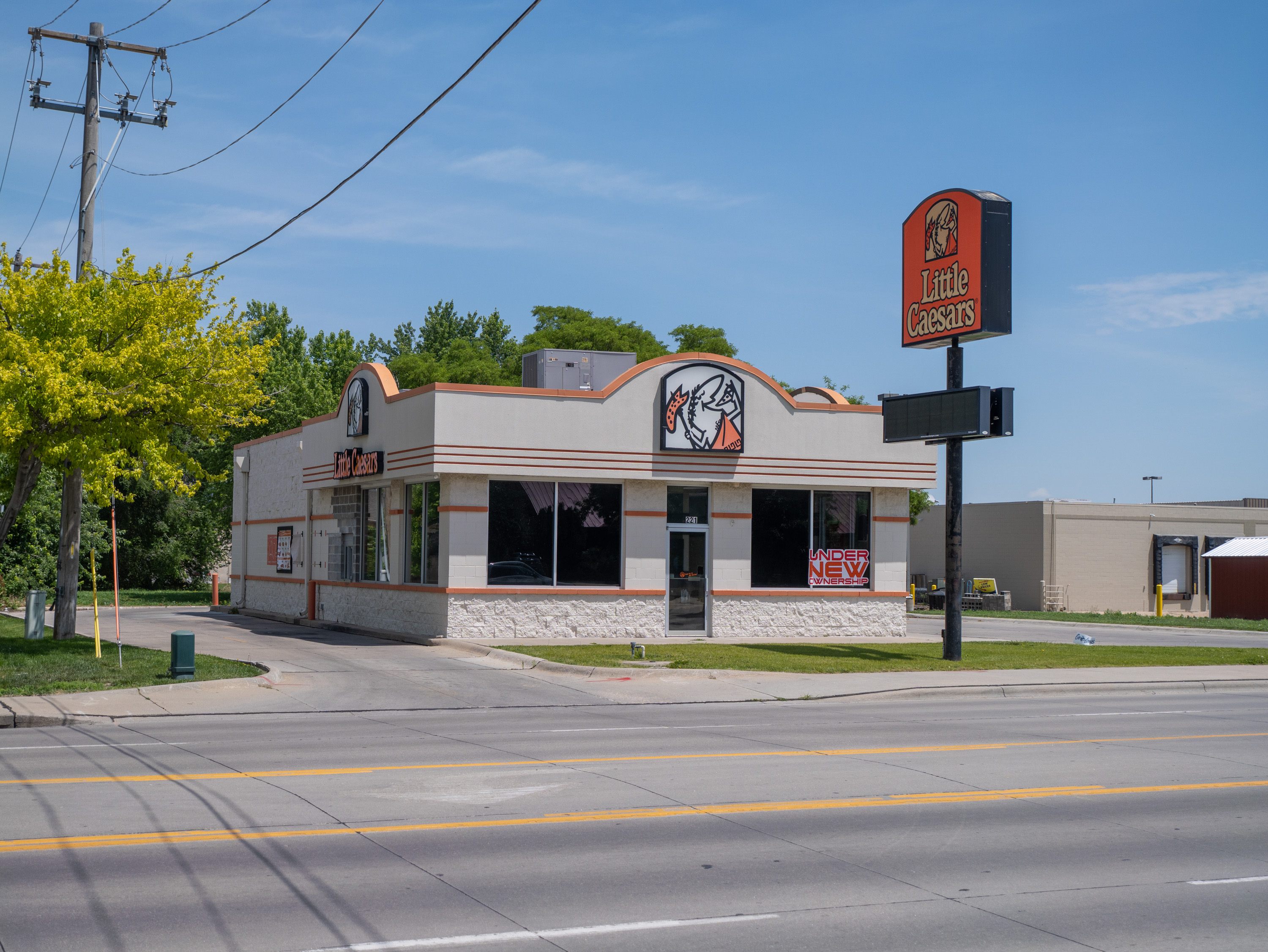 221 W 39Th St, Kearney, NE 68845