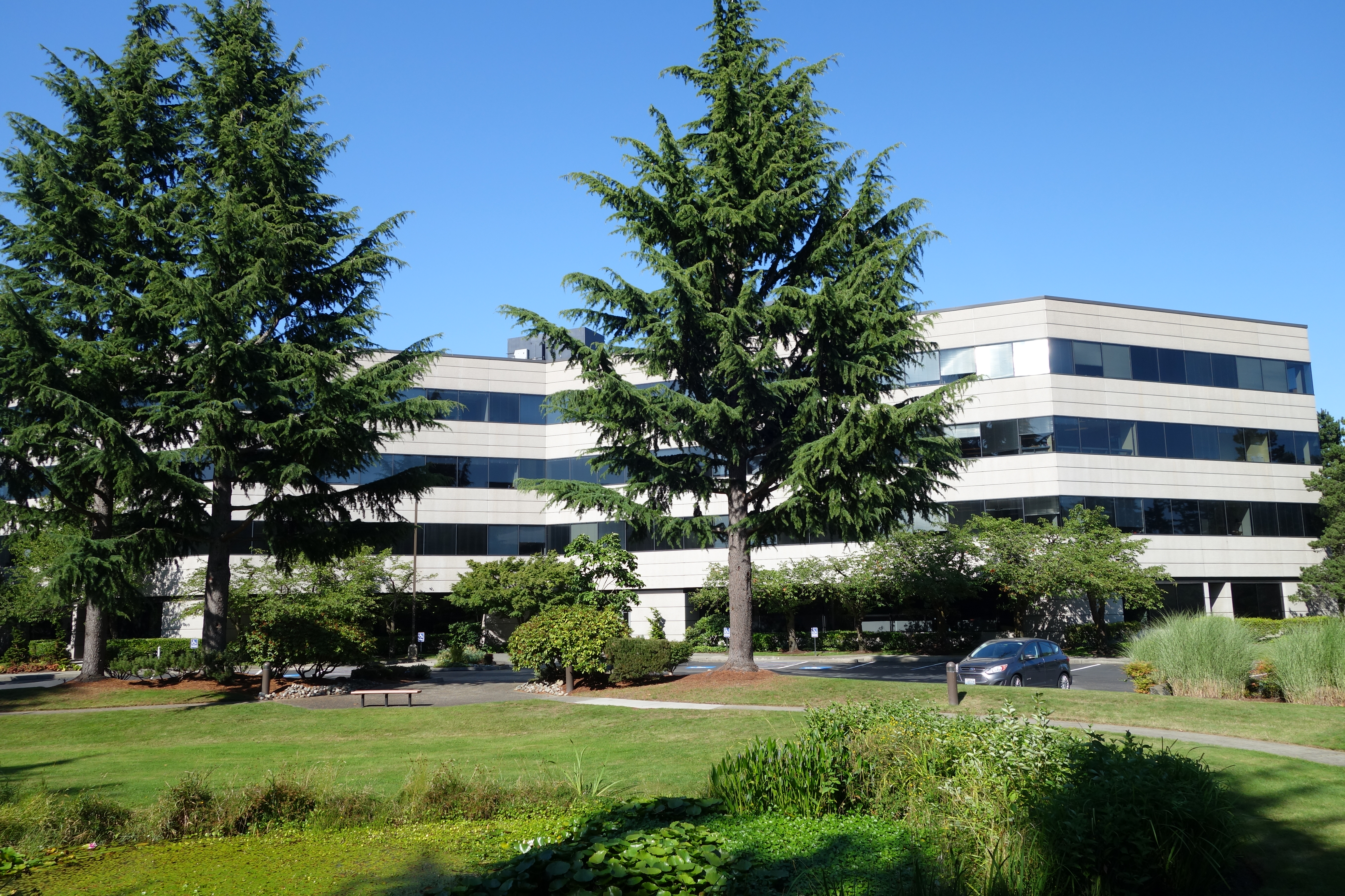 Creekside One — Lease in Kent, WA, photo 2 of 8