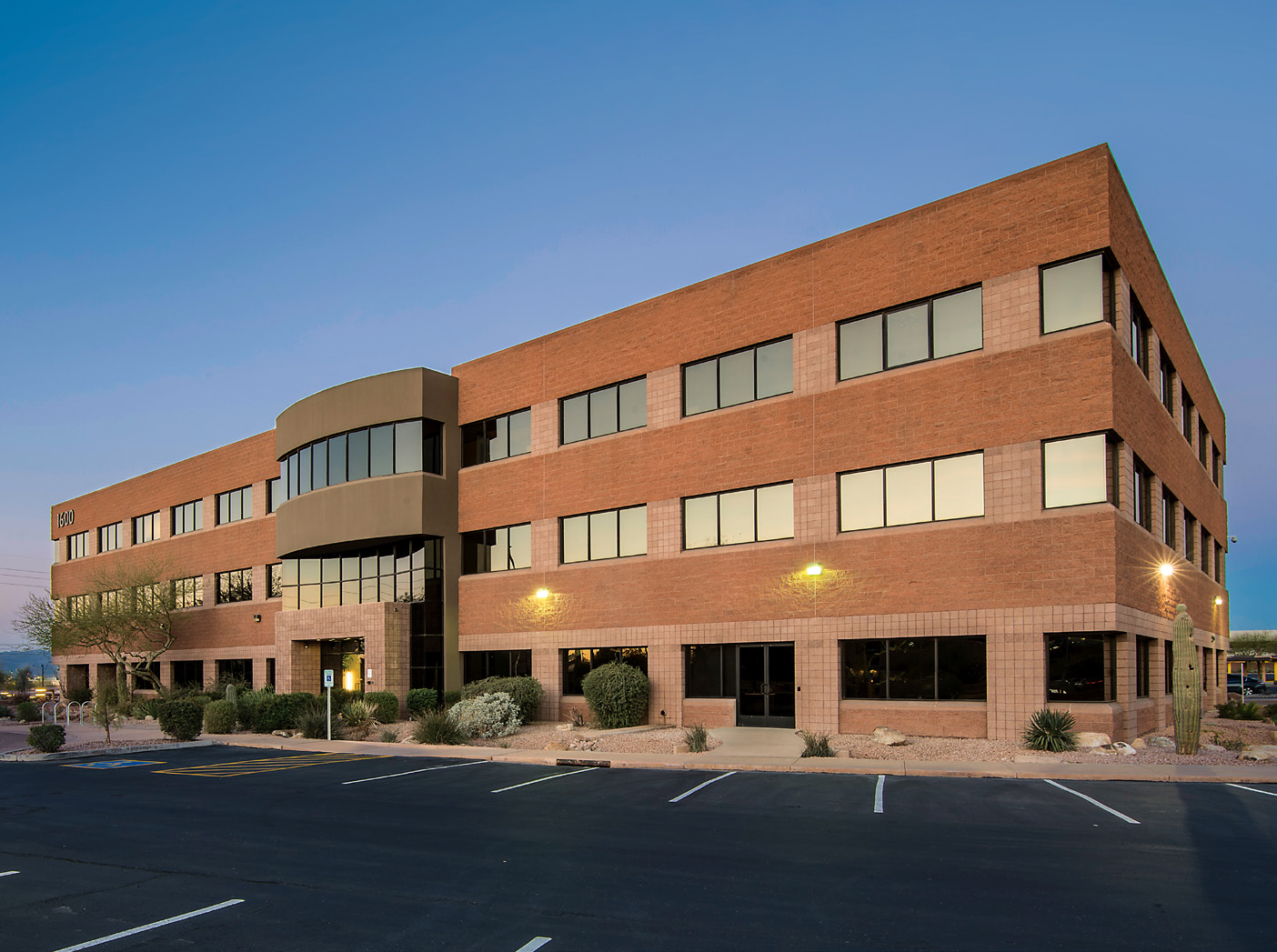 1600 N Desert Dr, Tempe, AZ 85281